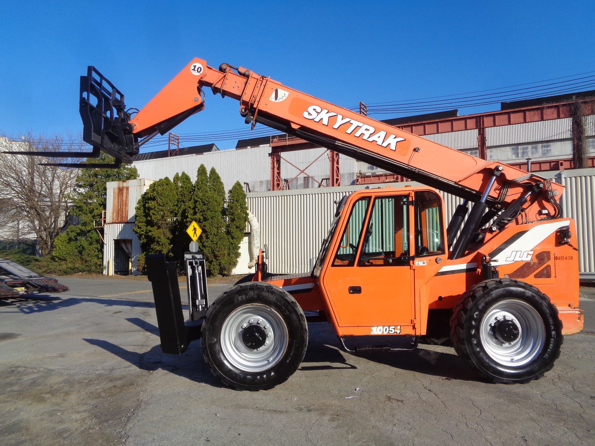 2012 SkyTrak 10054 10000lb Telescopic Forklift - Image 7 of 23