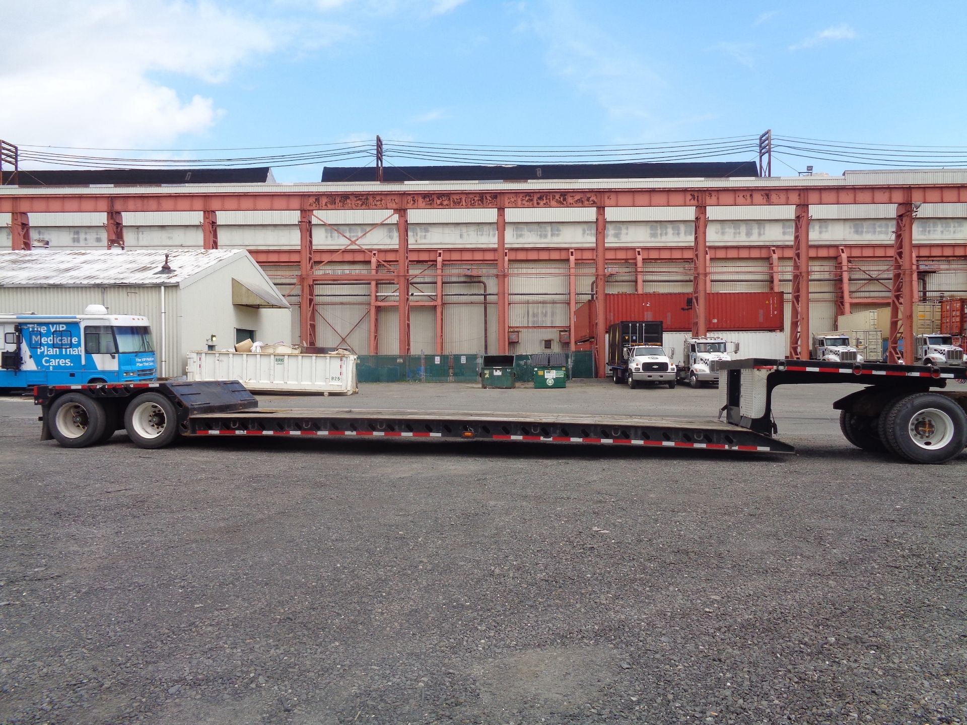 2005 Specialized XL601FG RGN Lowboy Equipment Flatbed Trailer - Image 2 of 10