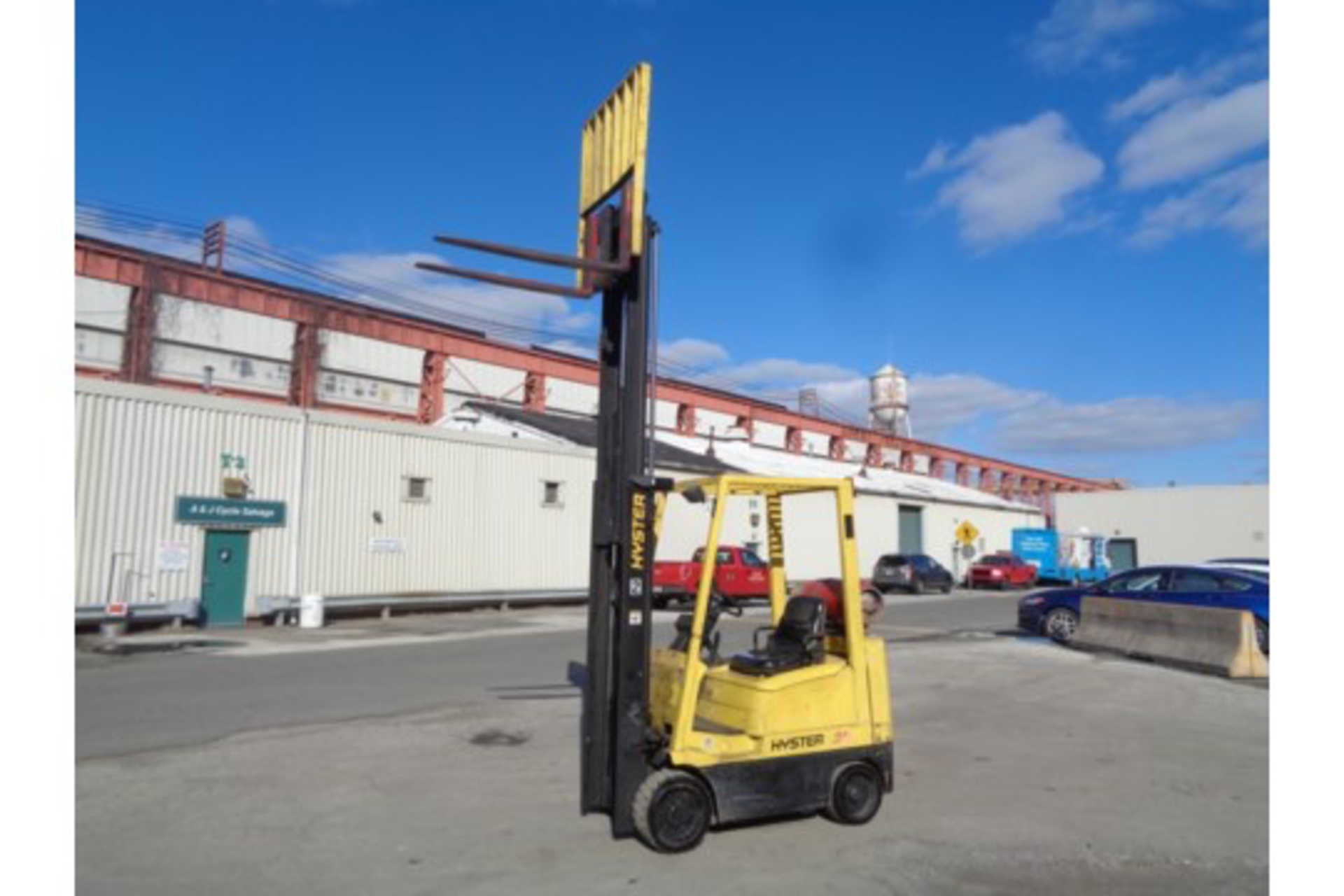 Hyster S35XM 3,500 lb Forklift - Image 12 of 15