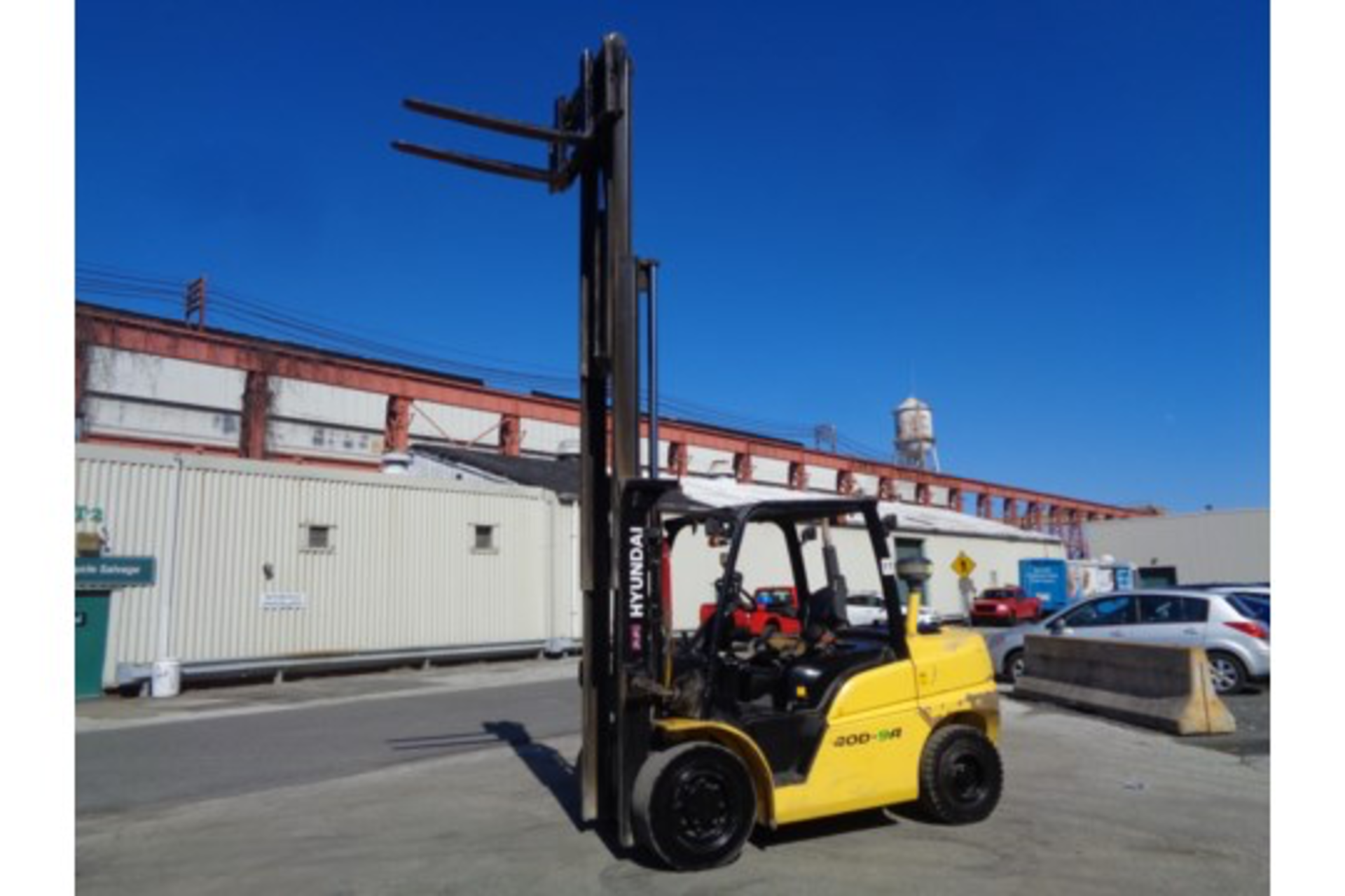 2015 Hyundai 40D-9A 9,000lb Forklift - Image 15 of 17