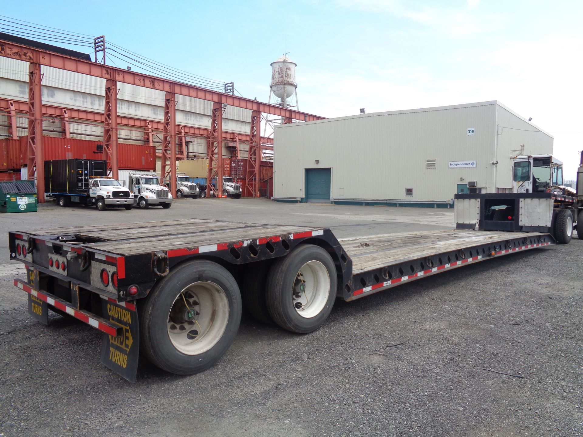 2005 Specialized XL601FG RGN Lowboy Equipment Flatbed Trailer - Image 3 of 10