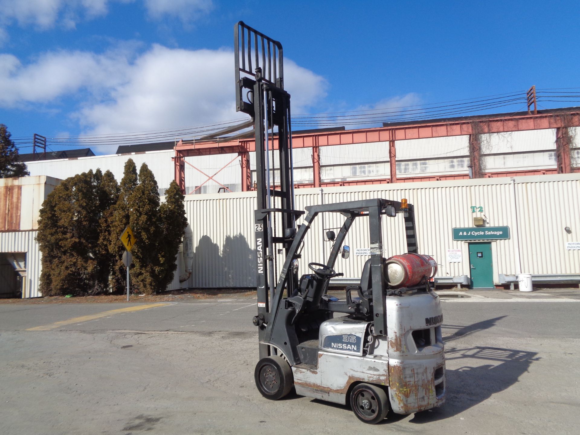 Nissan MCPL01A18LV 3500 lb Forklift - Image 13 of 16