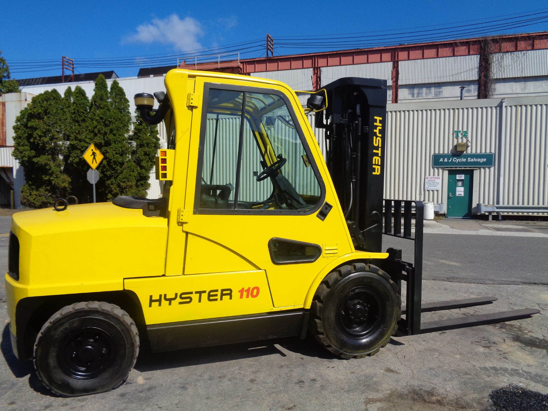 Hyster H110XM 10,000 lb Forklift - Image 10 of 17