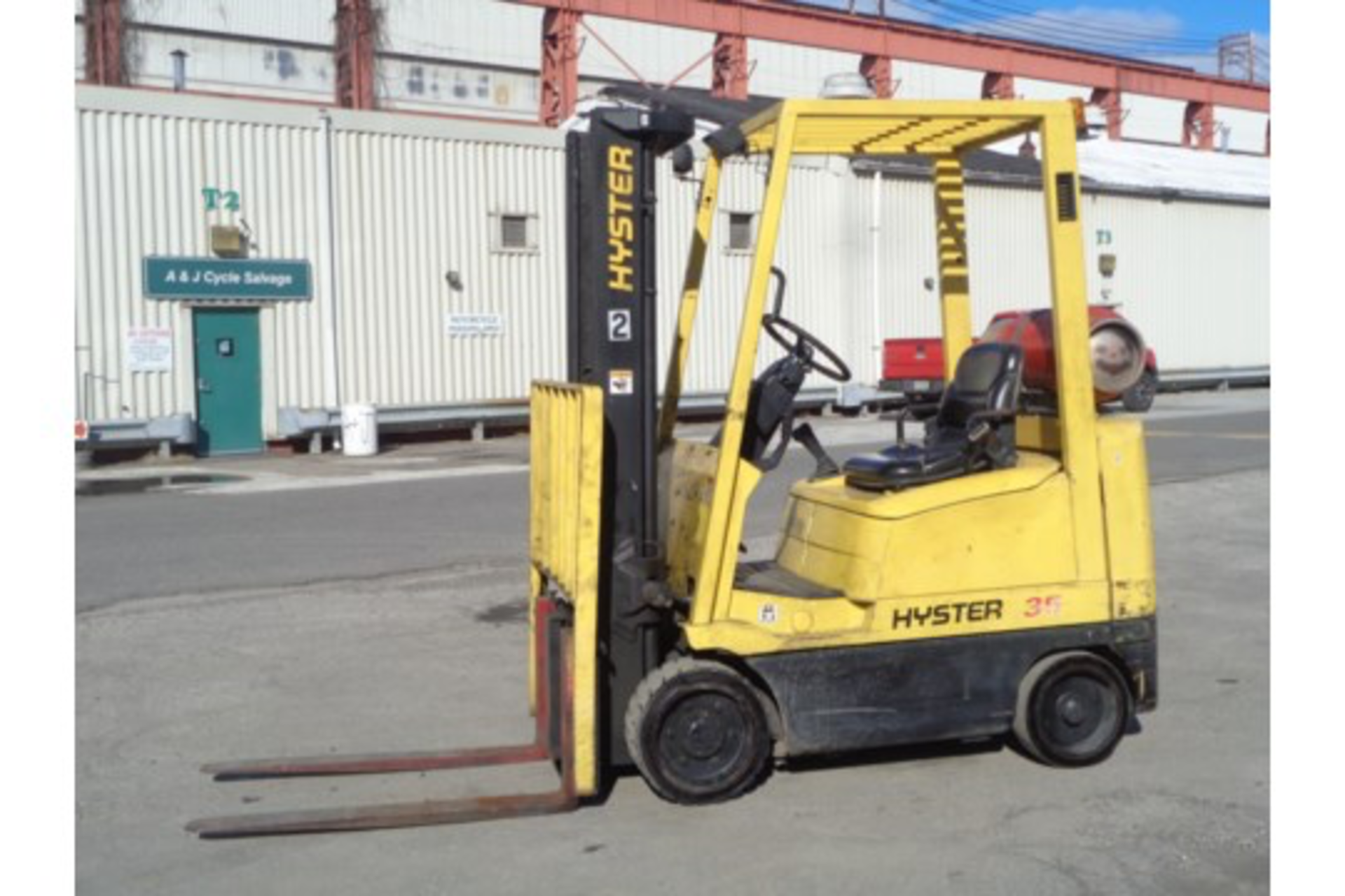 Hyster S35XM 3,500 lb Forklift - Image 7 of 15