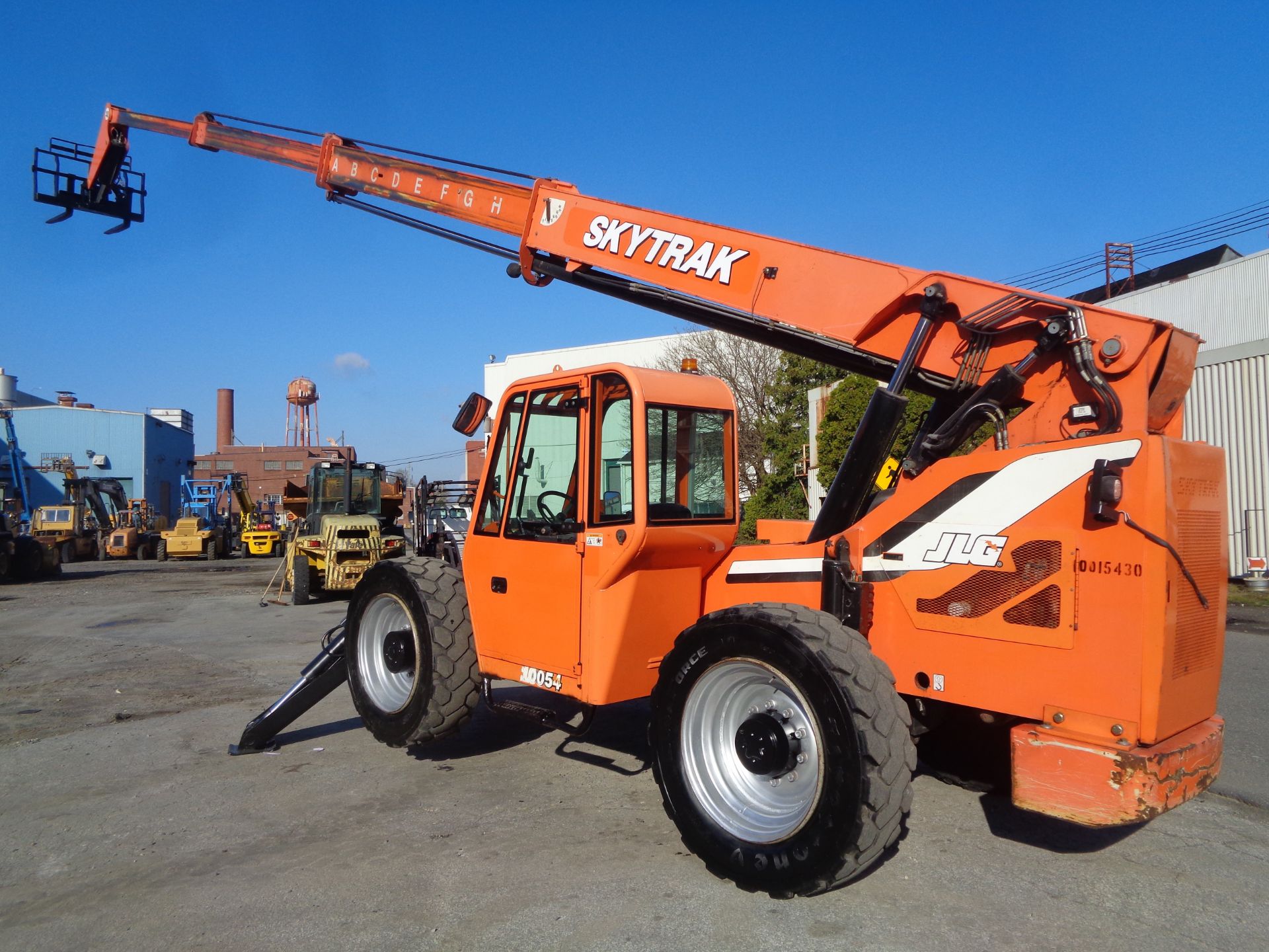 2012 SkyTrak 10054 10000lb Telescopic Forklift - Image 20 of 23