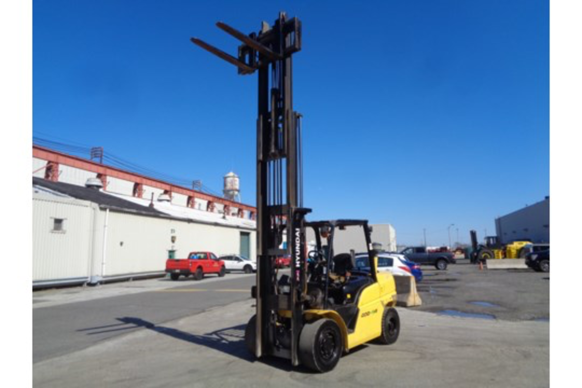 2015 Hyundai 40D-9A 9,000lb Forklift - Image 16 of 17