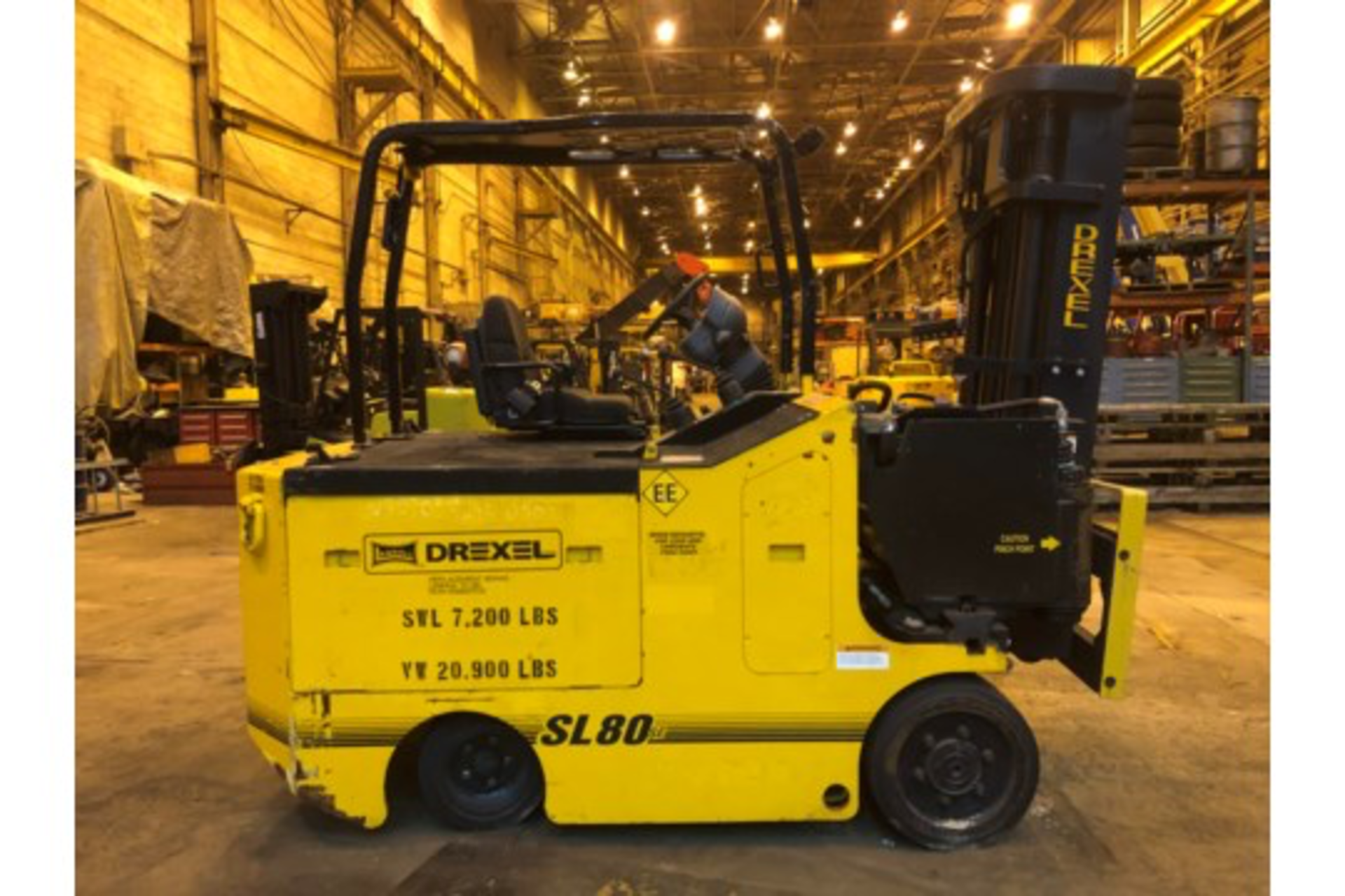 2011 Drexel SL80SE 8,000 lb Swing Mast Forklift - Image 7 of 10