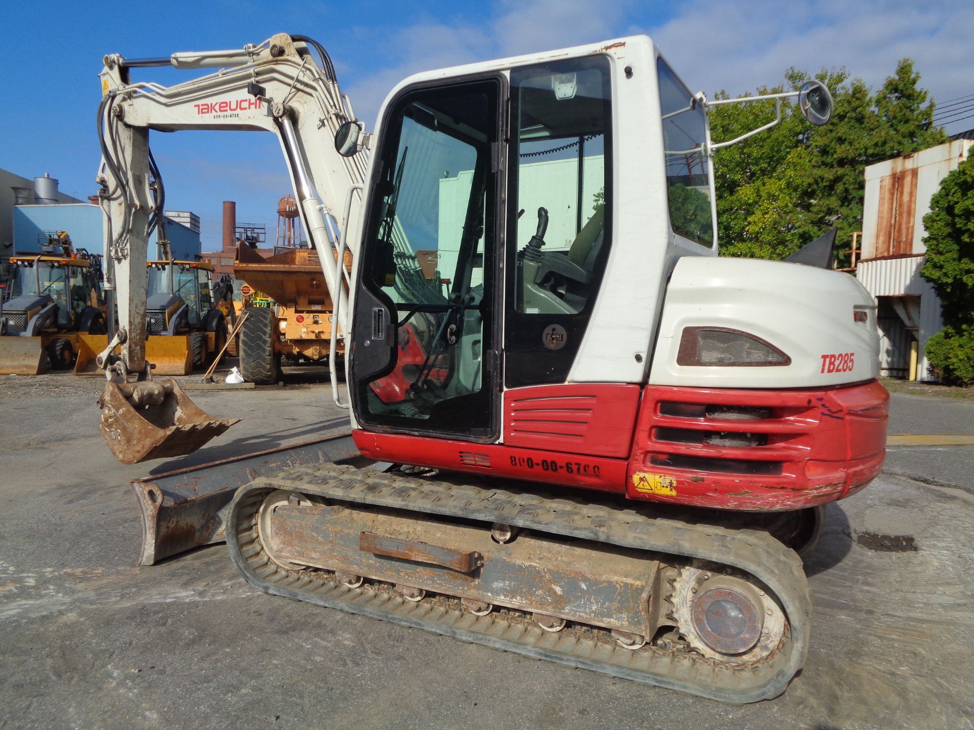 2014 Takeuchi TB285 Excavator - Image 9 of 19