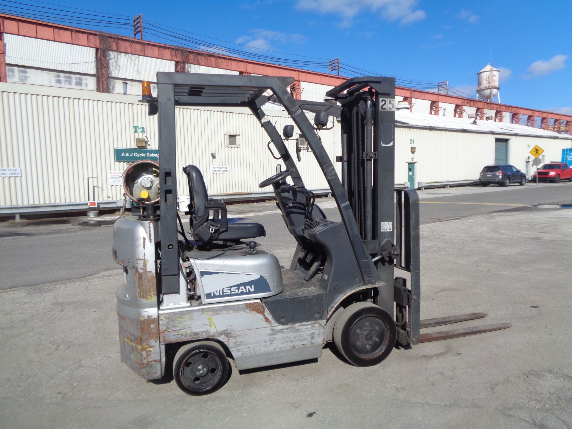 Nissan MCPL01A18LV 3500 lb Forklift - Image 2 of 16