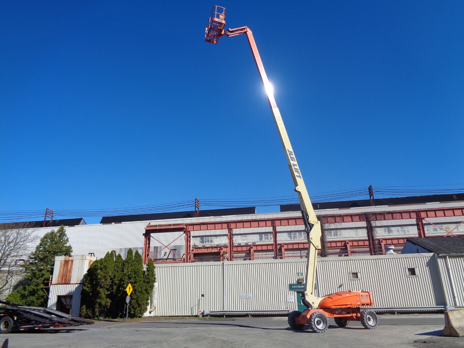 2011 JLG E600J Boom Lift - Image 7 of 8