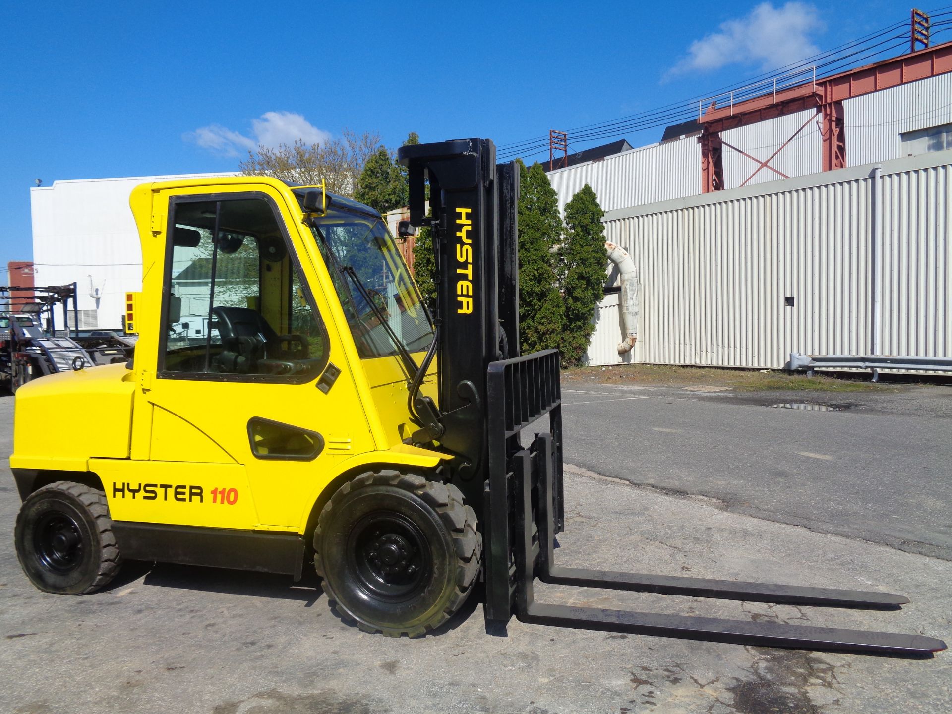 Hyster H110XM 10,000 lb Forklift - Image 11 of 17