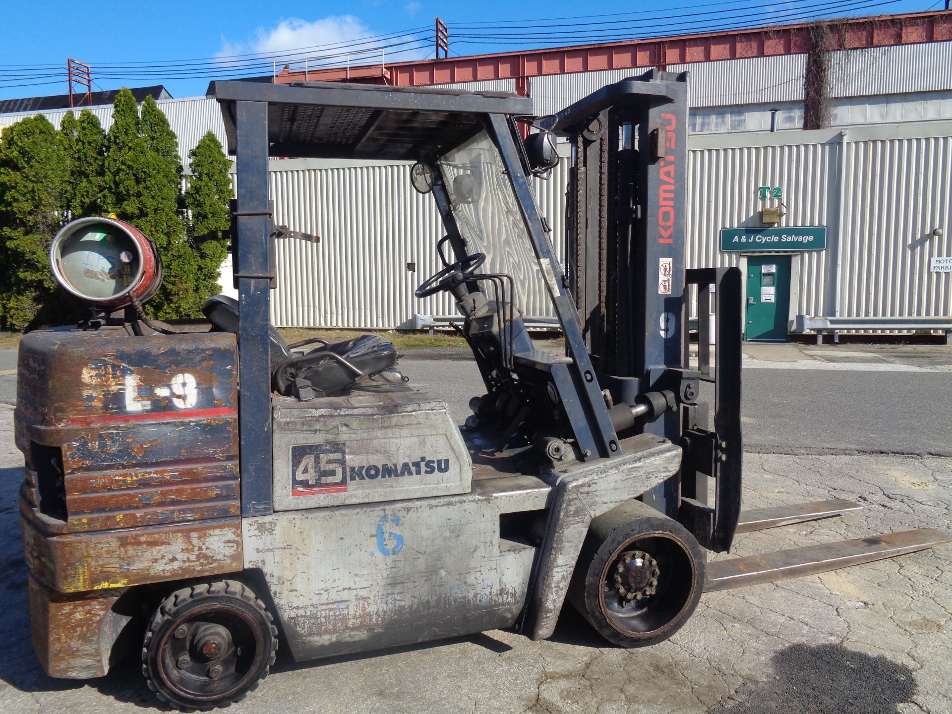 Komatsu FG45ST-6 9,000 lb Forklift - Image 8 of 15