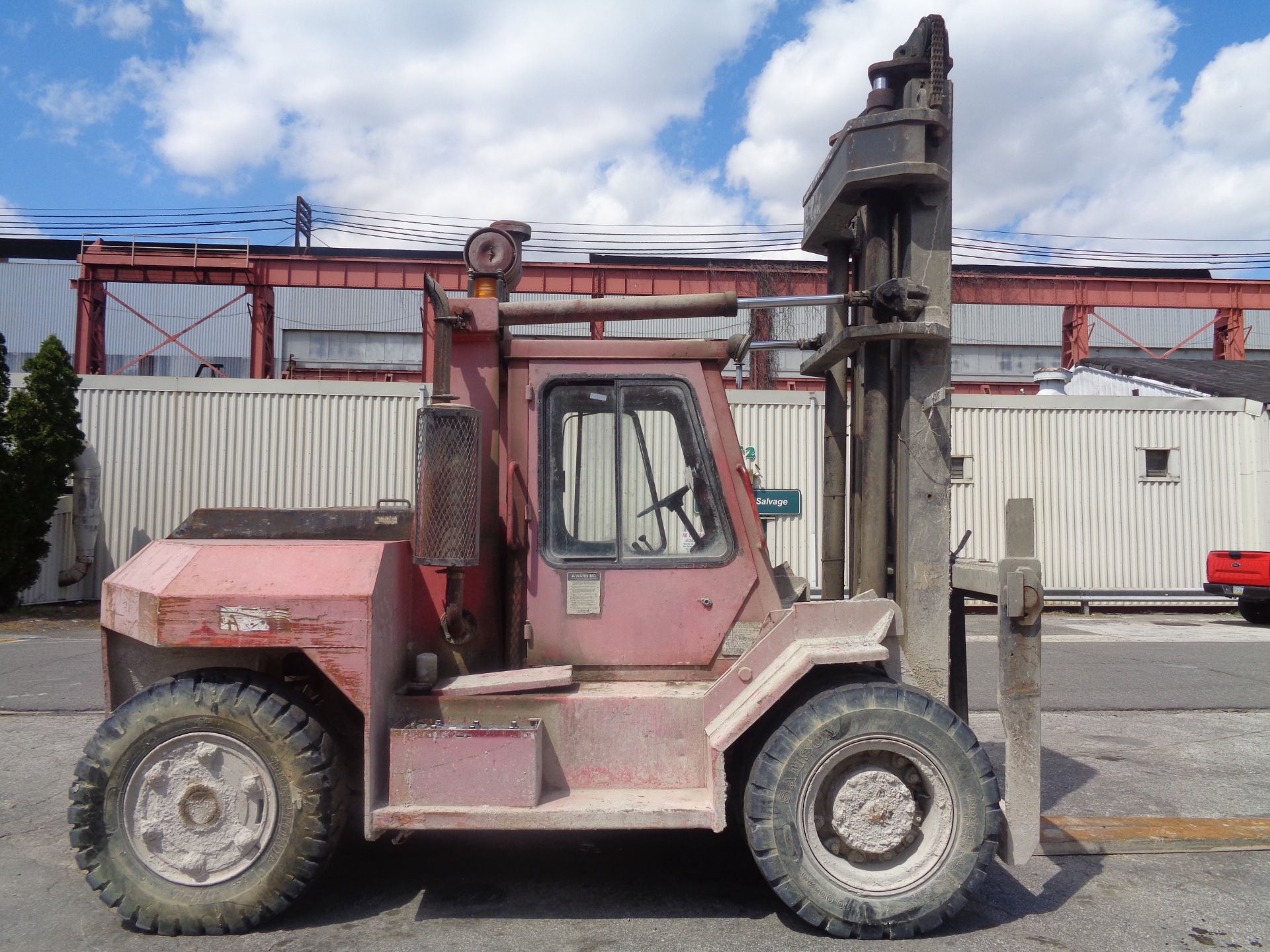 Taylor TE200S 20,000 lb Forklift