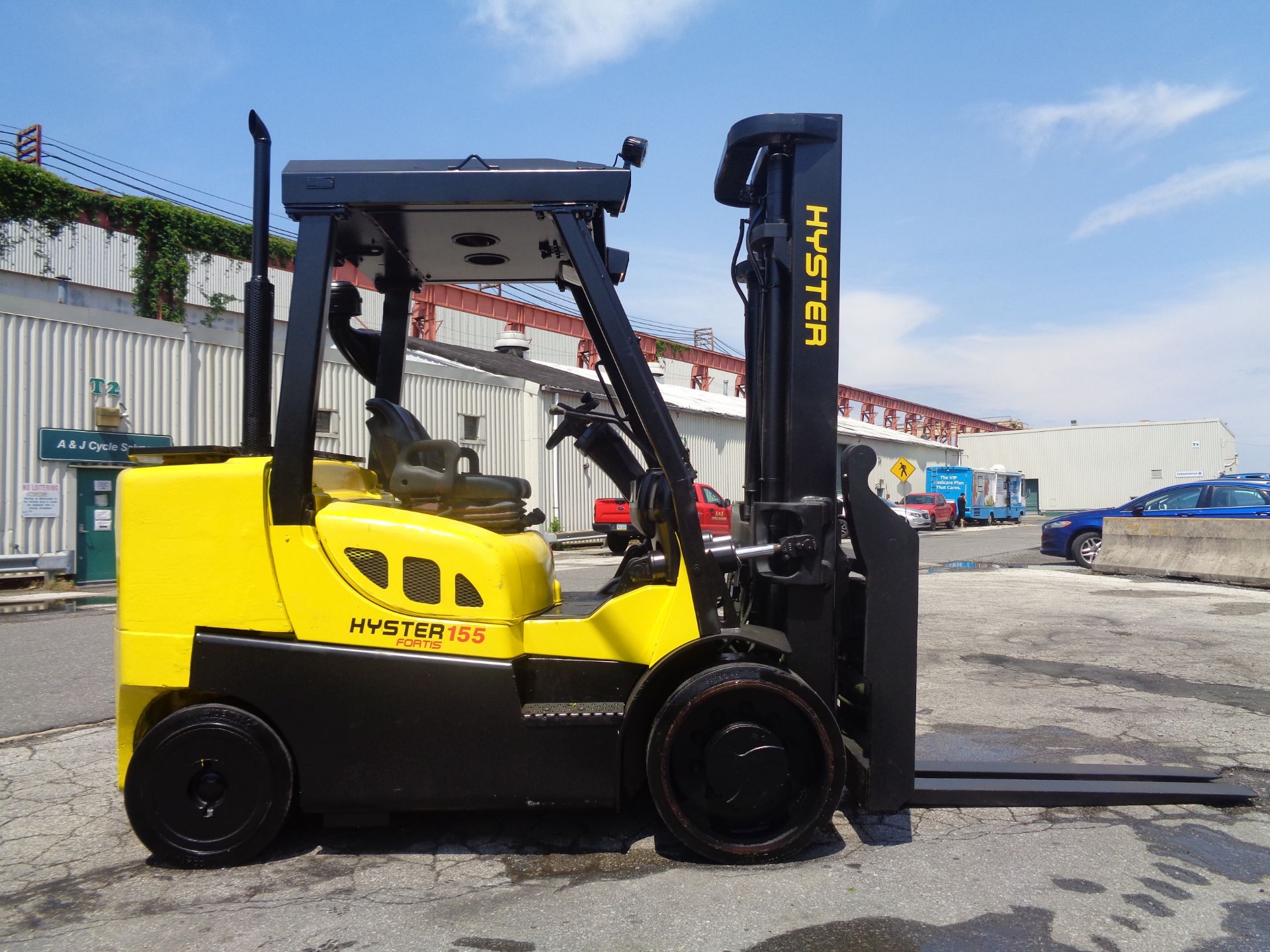 Hyster S155FT 15,500lb Forklift