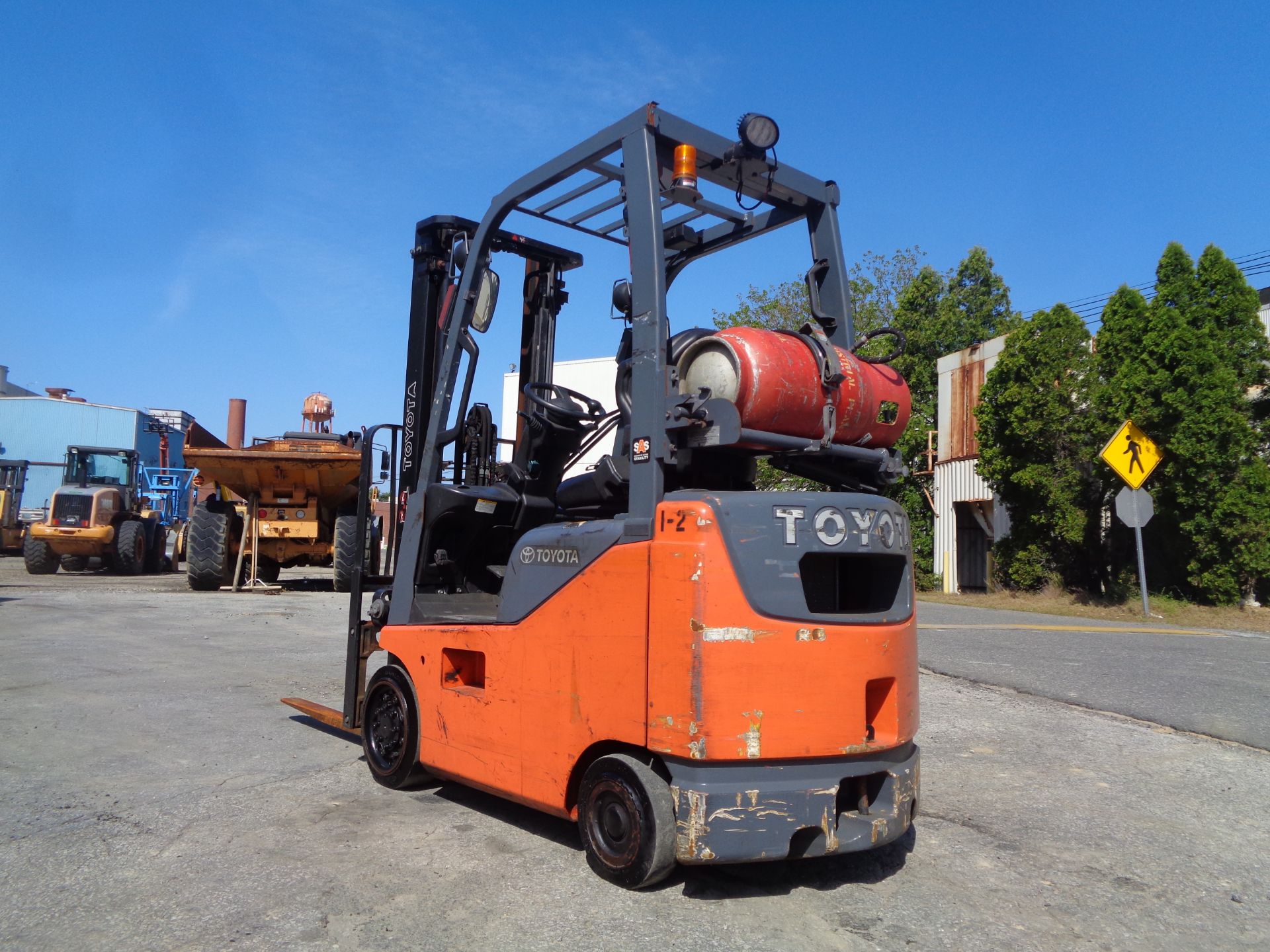 2014 Toyota 8FGCU15 3,000lb Forklift - Image 5 of 16