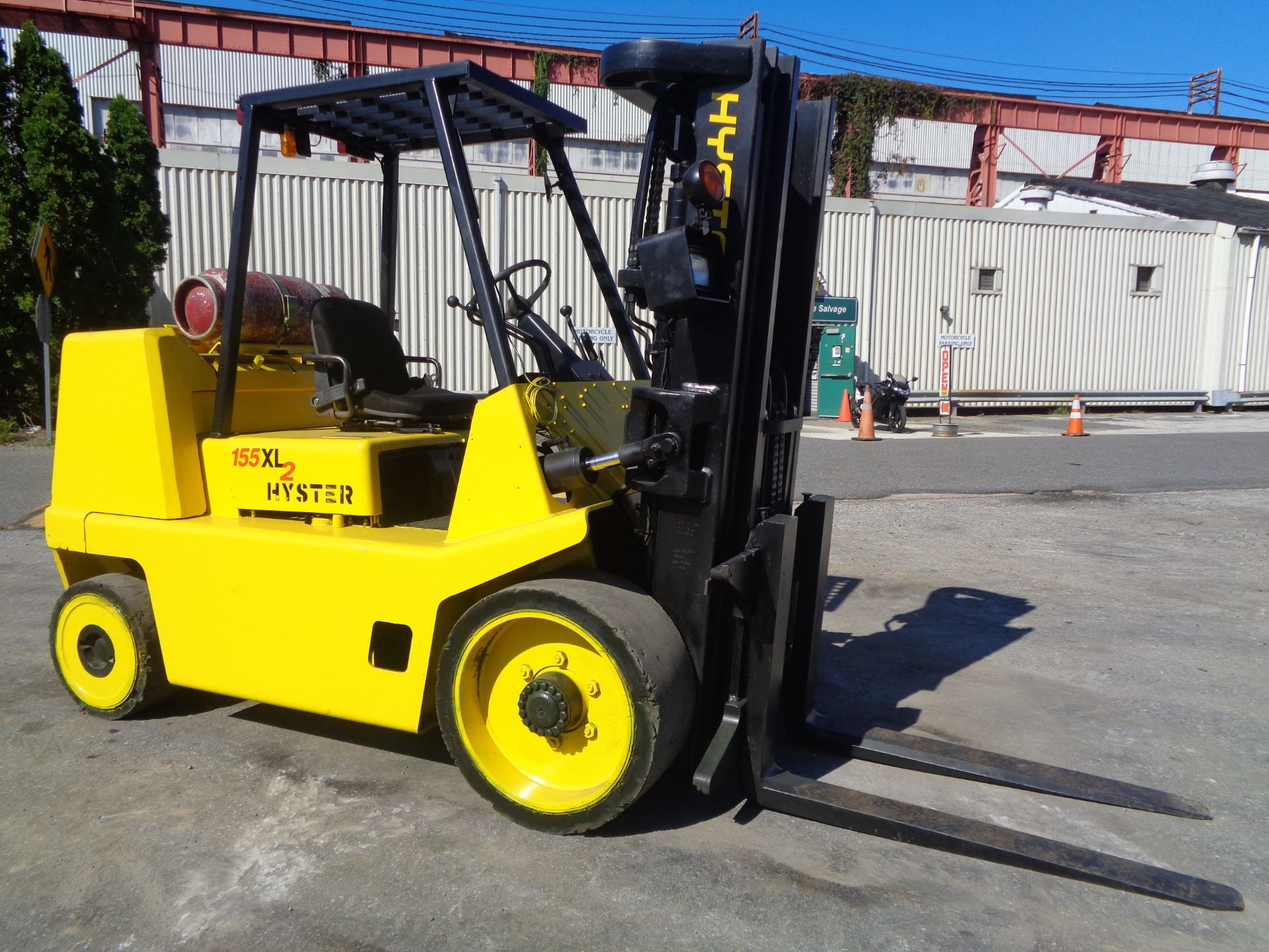Hyster S155XL2 15500lb Forklift - Triple Mast - Image 9 of 16