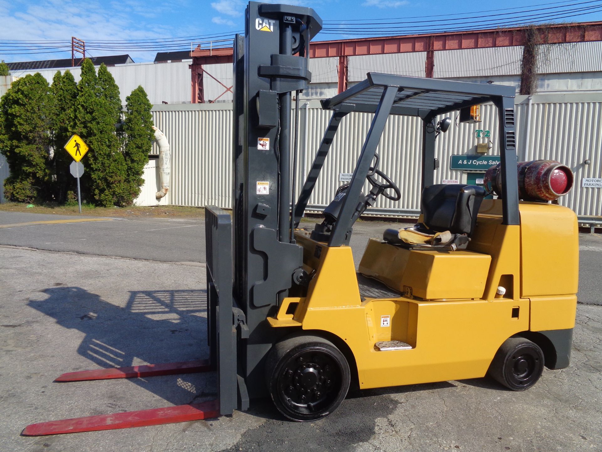 Caterpillar GC45KS 10,000lb Forklift - Image 3 of 15