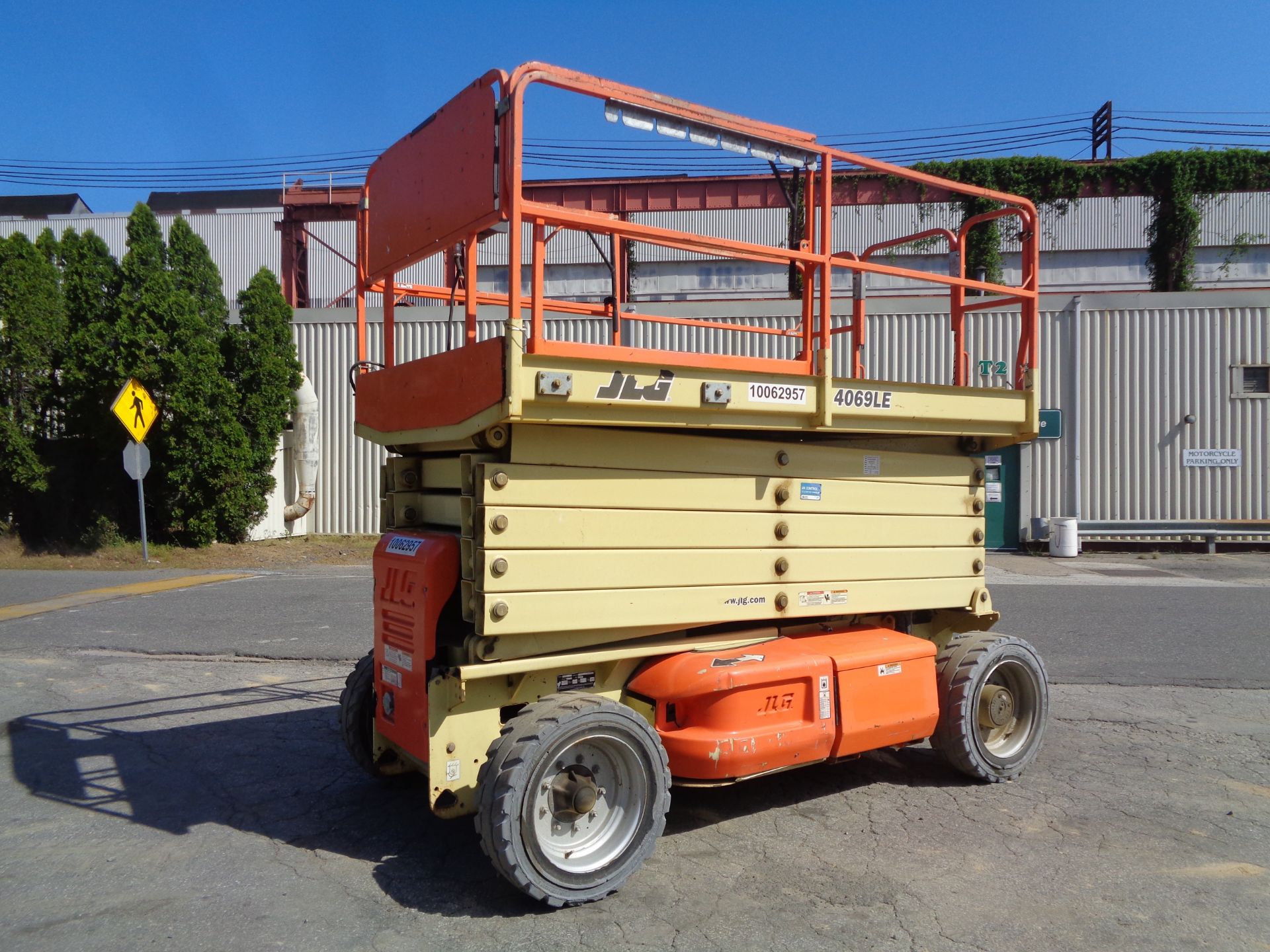 2012 JLG 4069LE 40 ft Electric Scissor Lift - Image 6 of 18