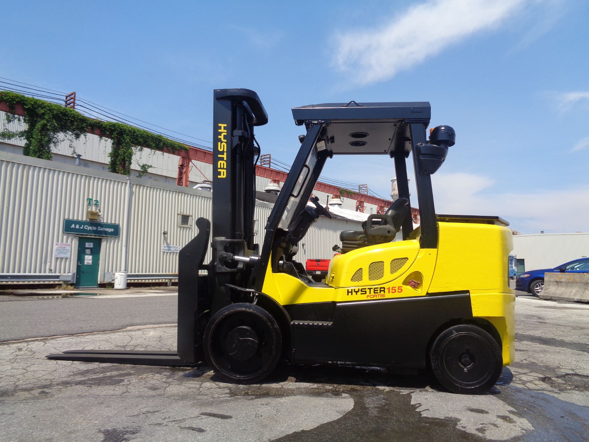 Hyster S155FT 15,500lb Forklift - Image 8 of 28