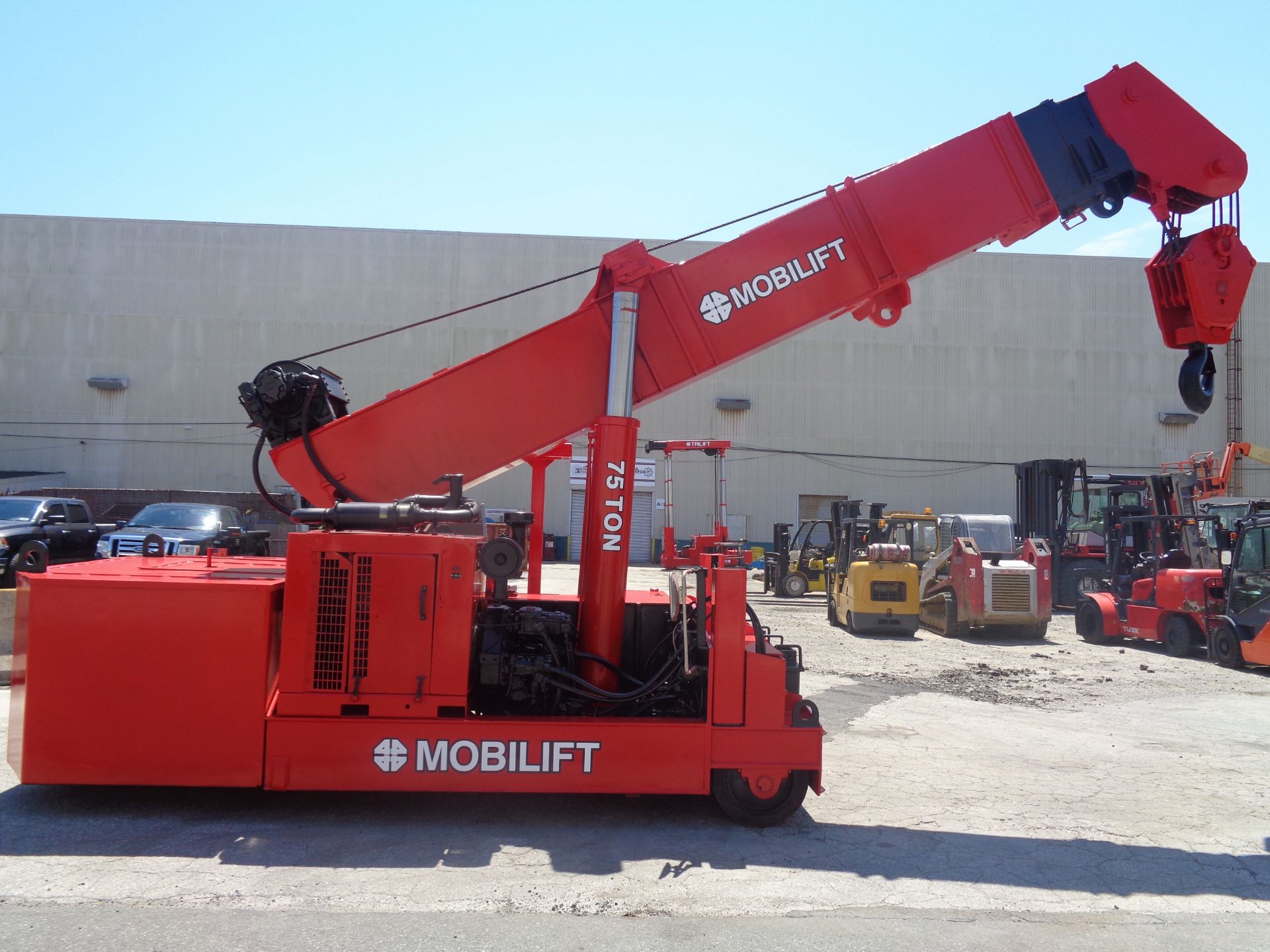 75 Ton Mobile Lift Crane - Image 7 of 24