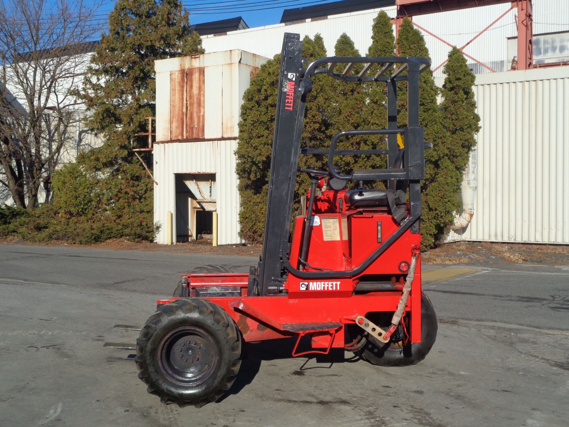 Moffett M5000 5,000lb Forklift - Image 7 of 14