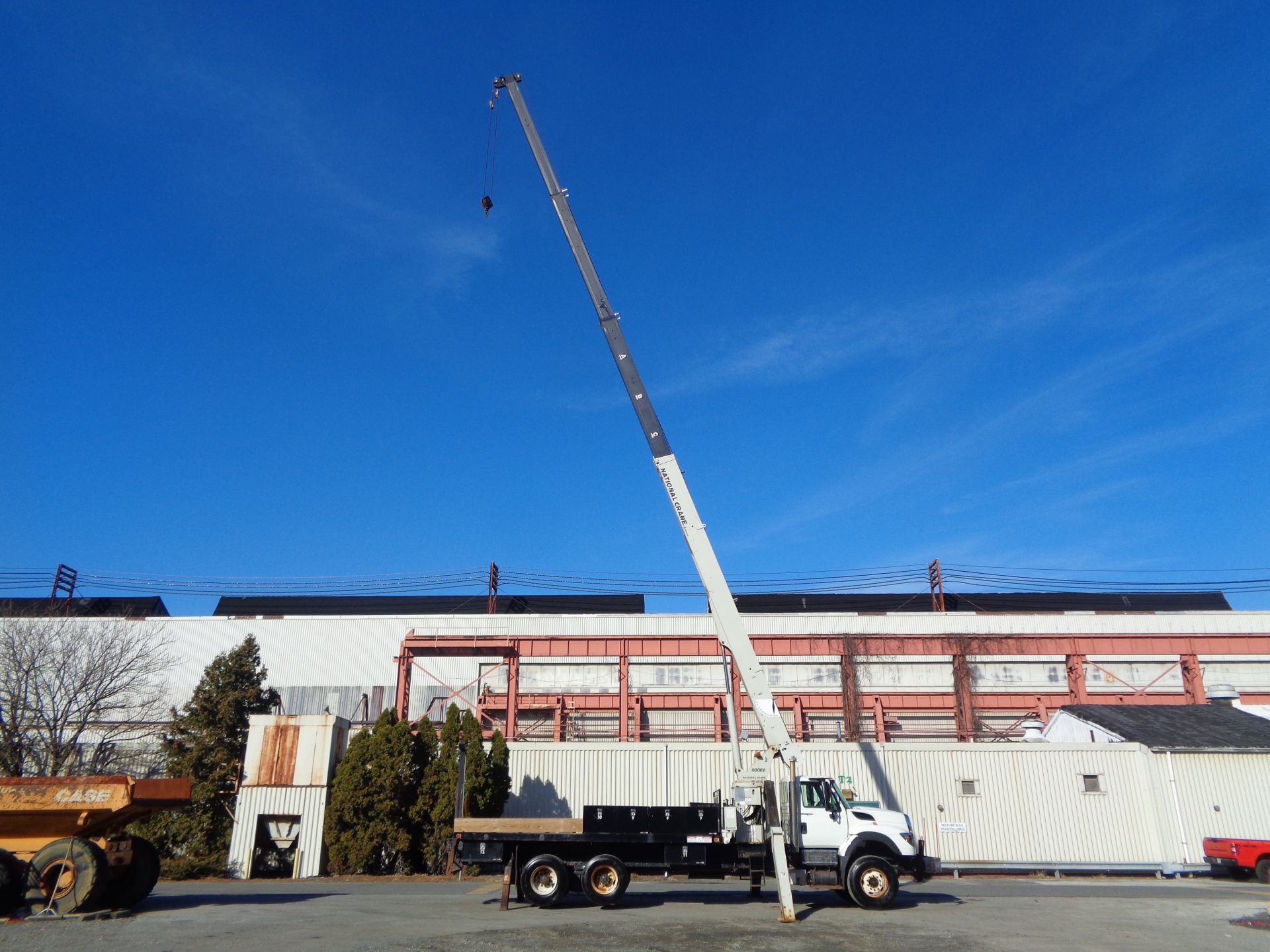 2011 International 20 Ton National Hydraulic Crane Truck - Image 12 of 14