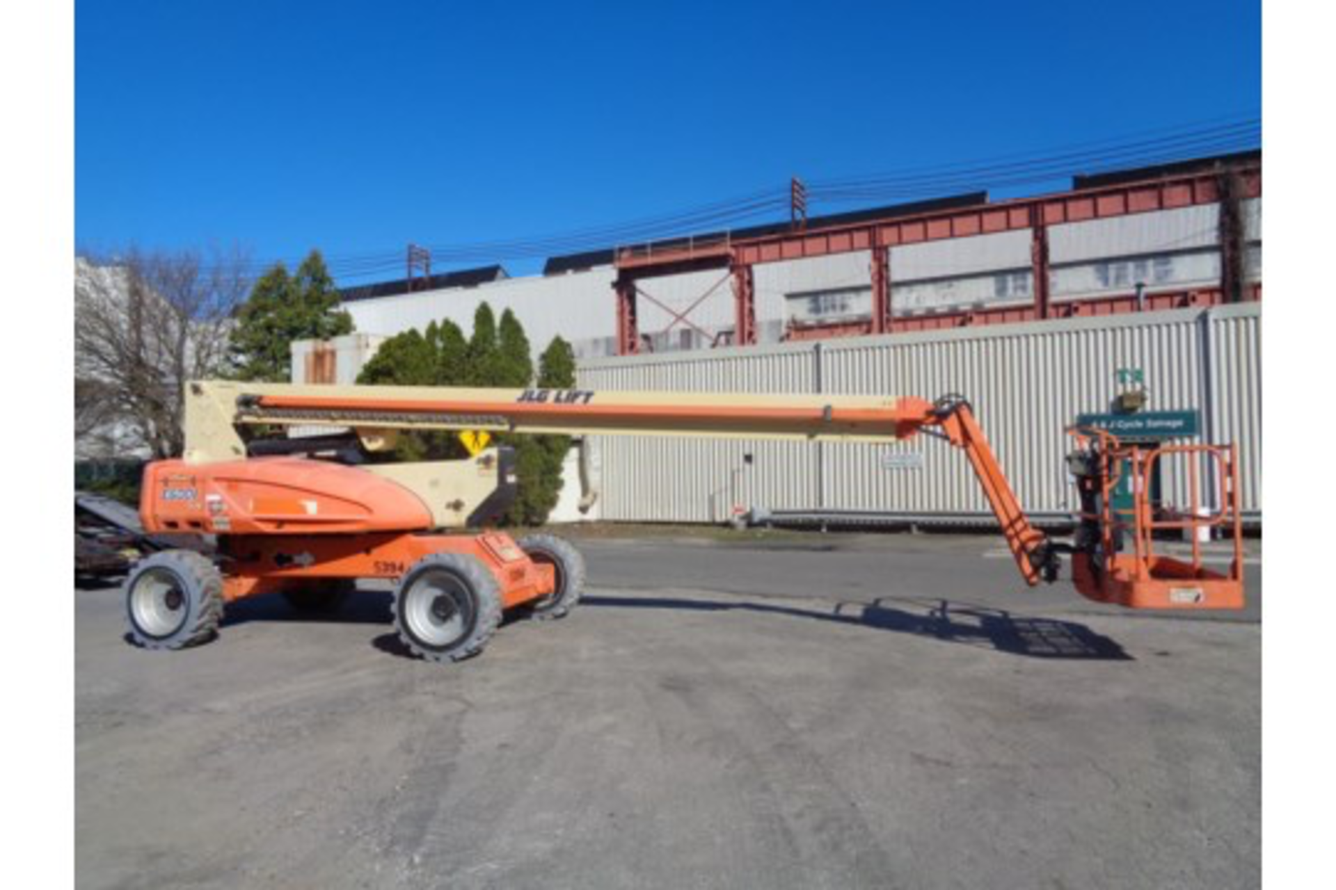 2011 JLG E600J 60ft Boom Lift - Image 2 of 8