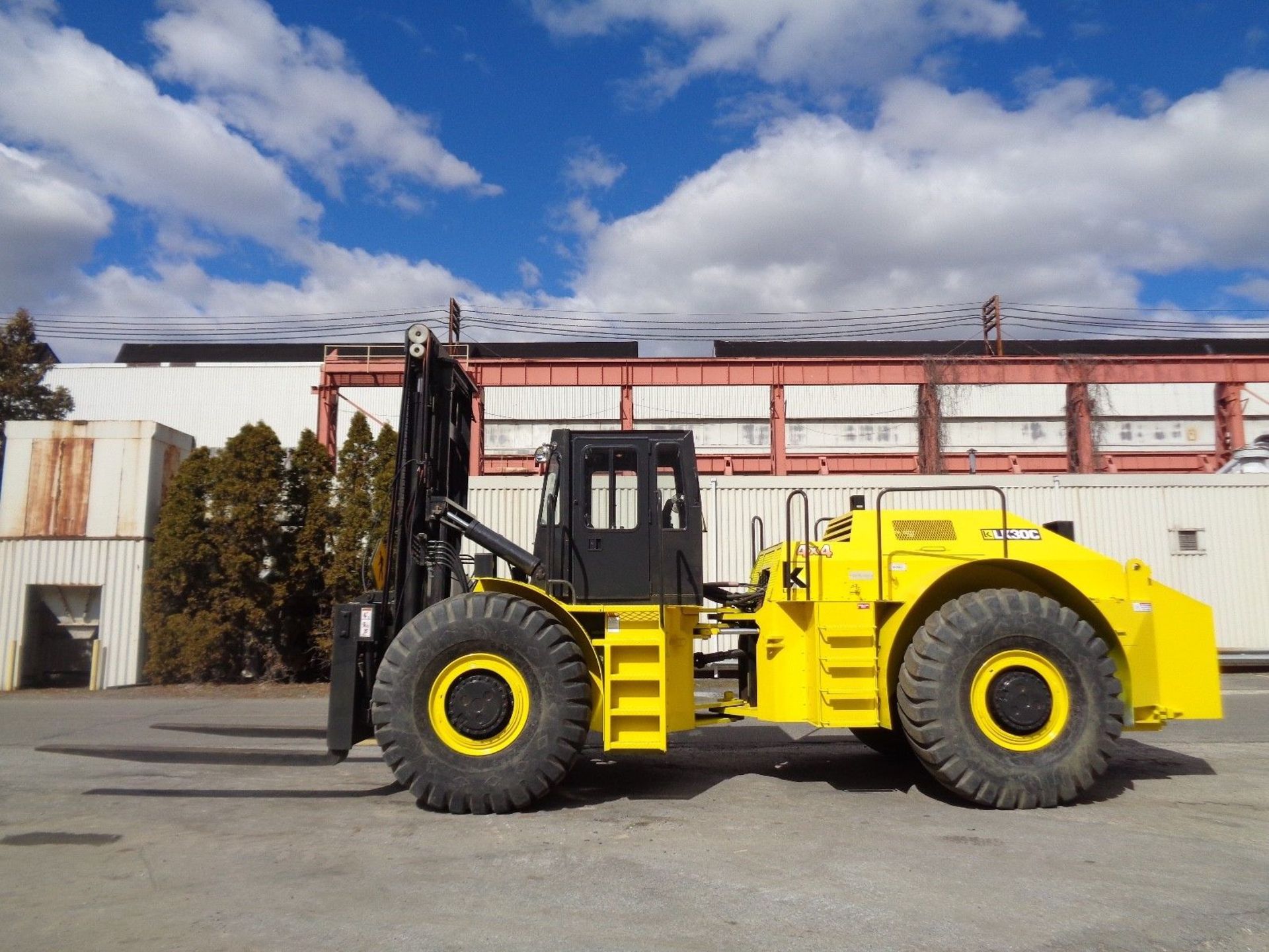 Lift King LK30C 30,000lb Rough Terrain Forklift