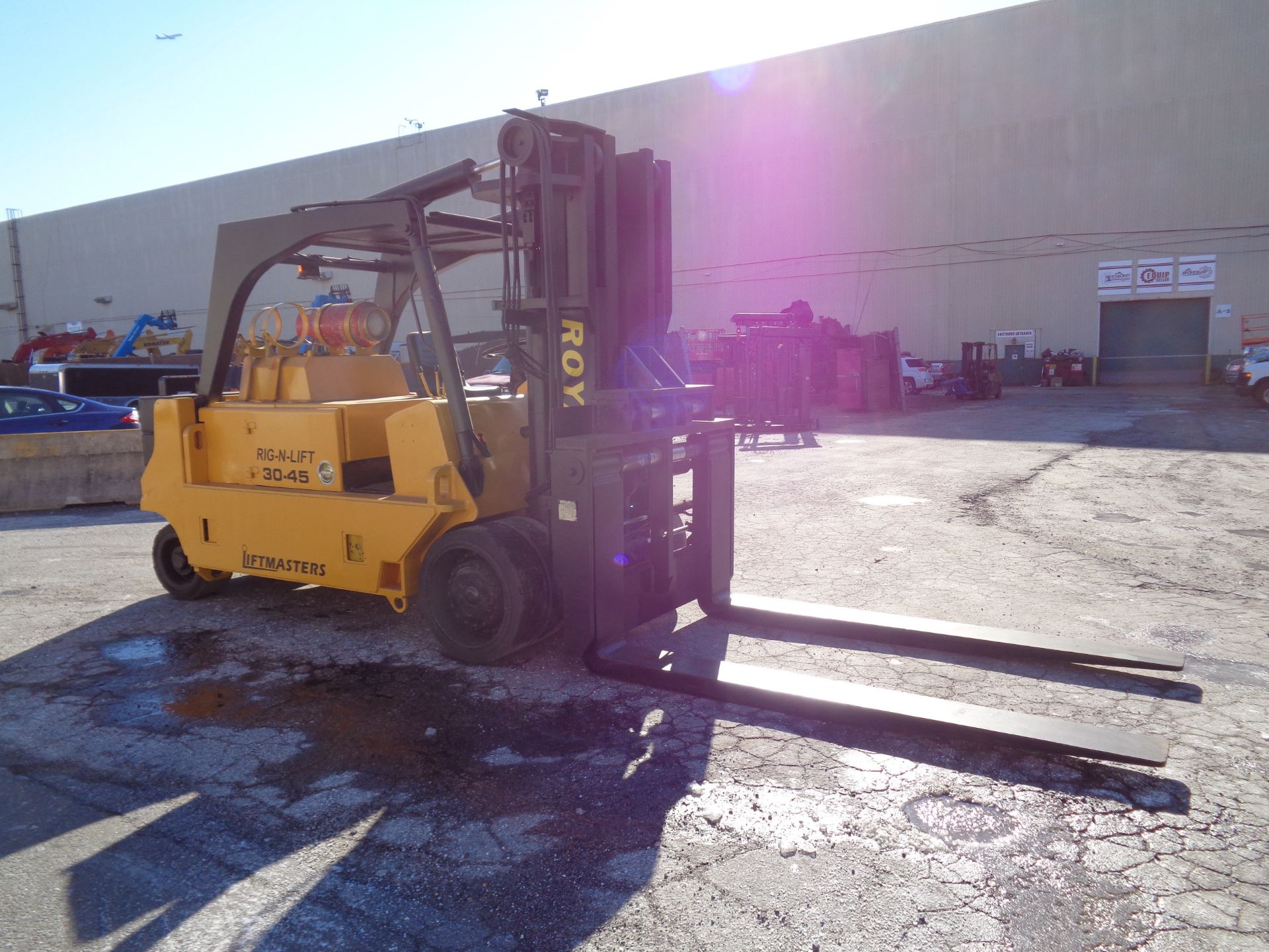 2008 Royal 30/45 45,000lb Forklift - Image 6 of 22