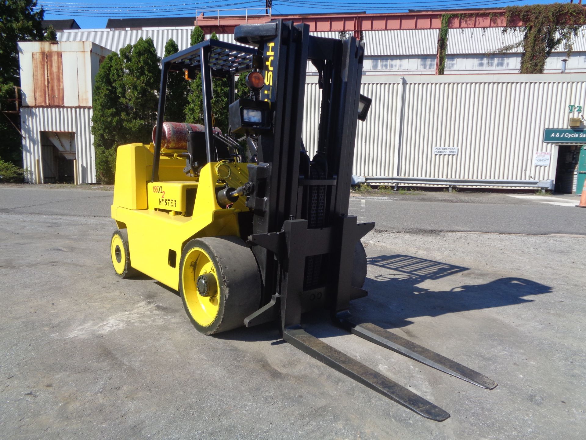 Hyster S155XL2 15500lb Forklift - Triple Mast - Image 10 of 16