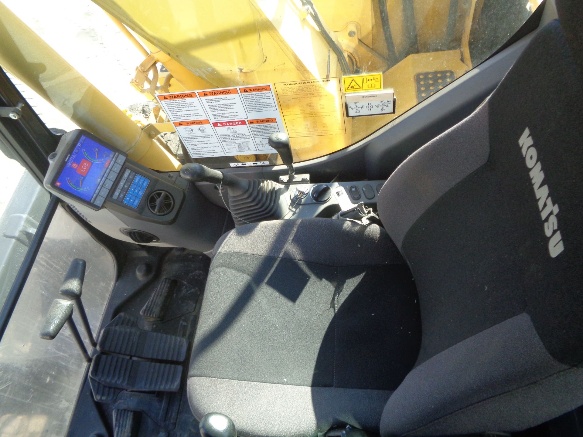 2015 Komatsu PC138USLC-10 Hydraulic Excavator - Image 16 of 18