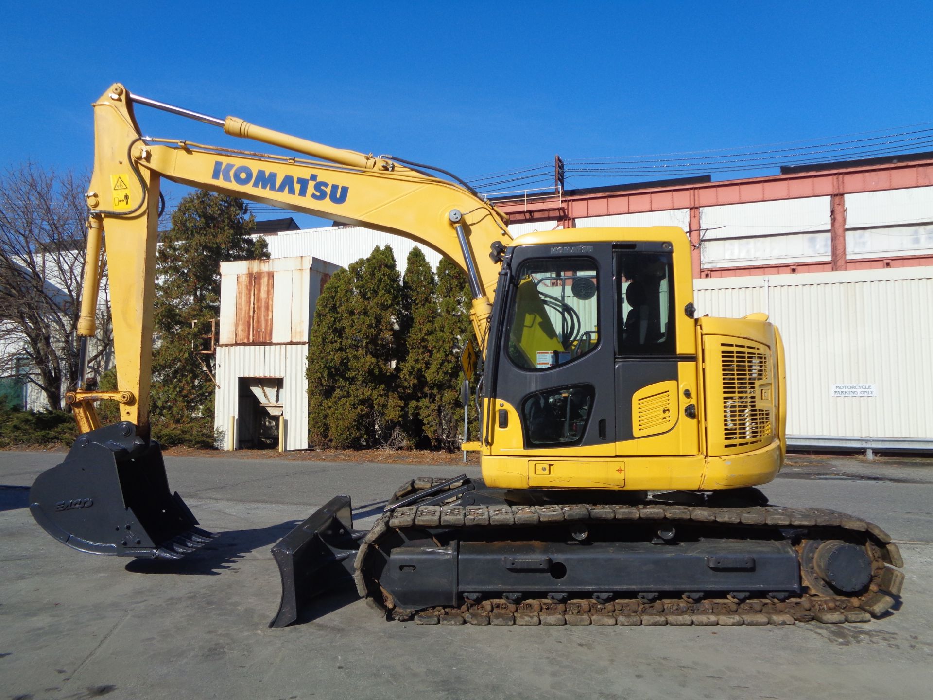 2015 Komatsu PC138USLC-10 Hydraulic Excavator