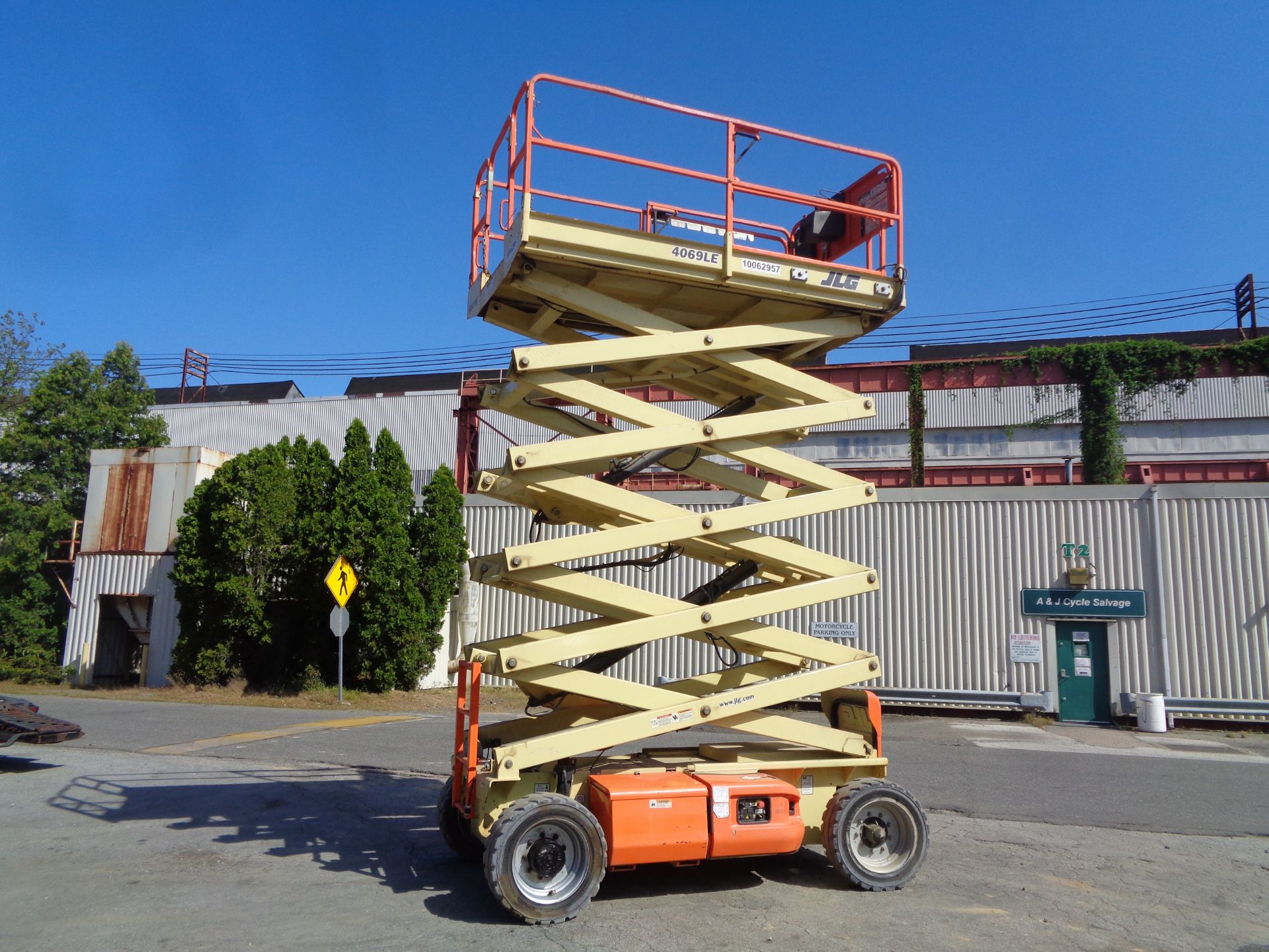 2012 JLG 4069LE 40 ft Electric Scissor Lift - Image 10 of 18