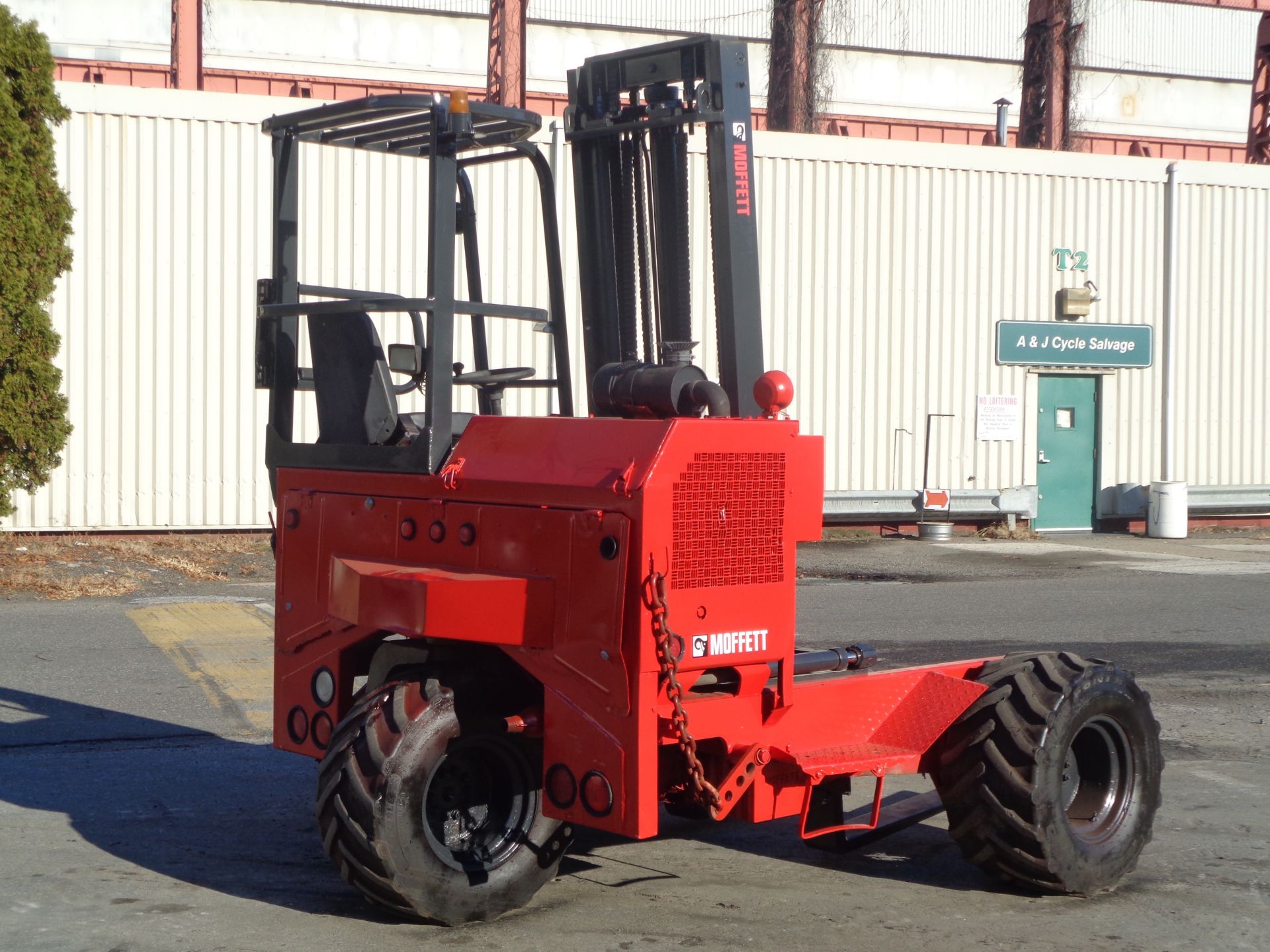 Moffett M5000 5,000lb Forklift - Image 3 of 14