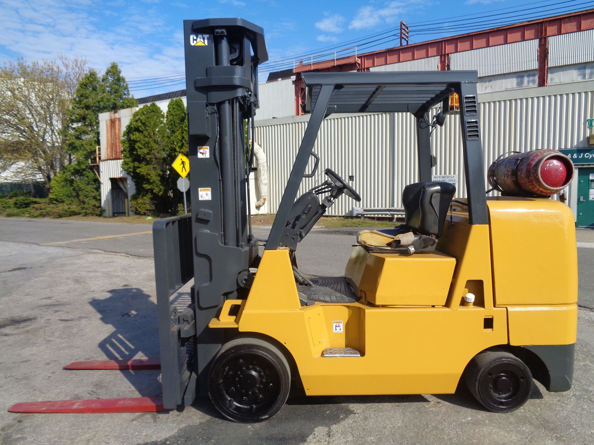 Caterpillar GC45KS 10,000lb Forklift