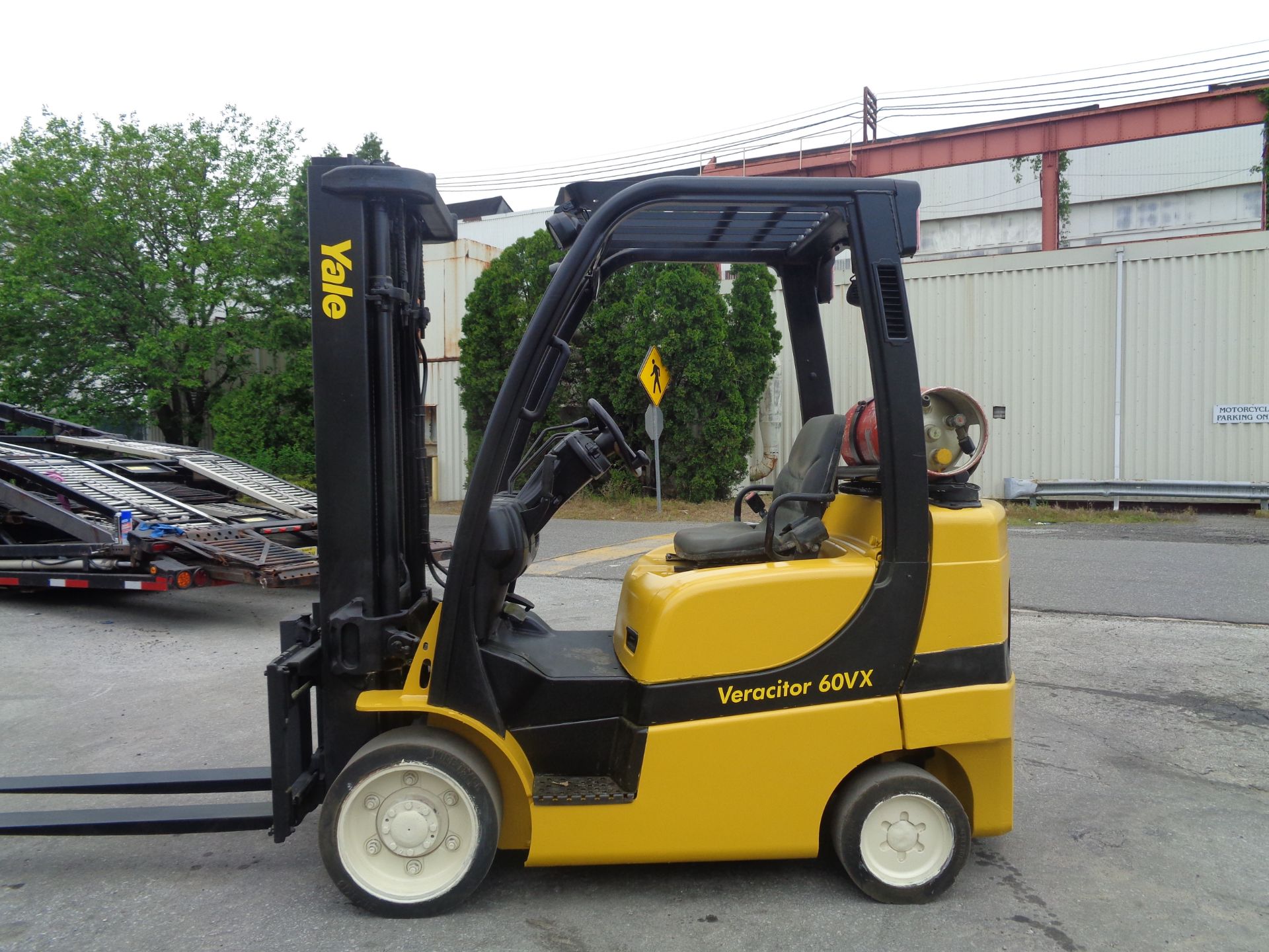 Yale GLC060VXNVRV086 6,000lb Forklift