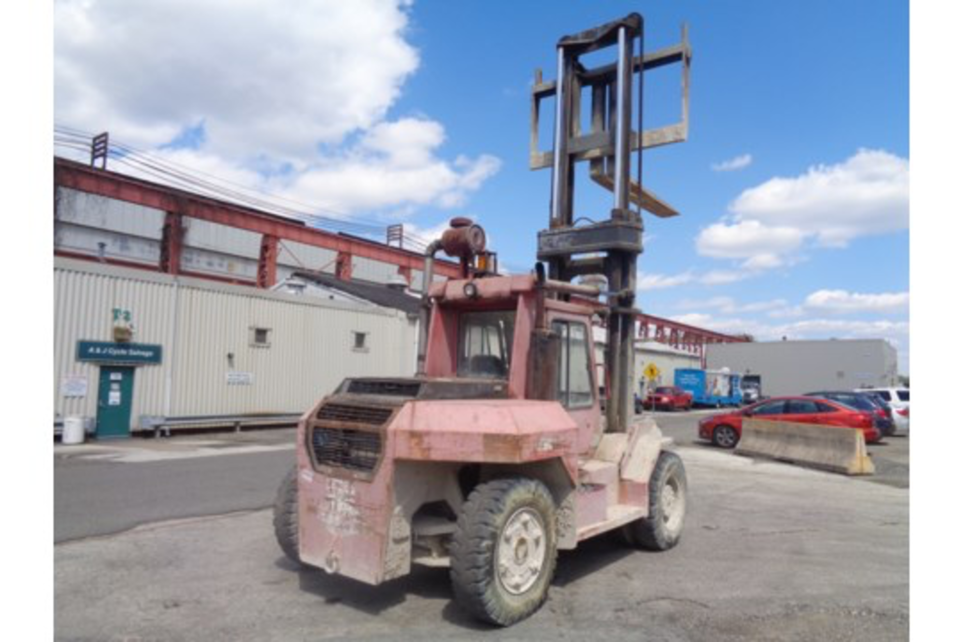 Taylor TE200S 20,000lb Forklift - Image 9 of 10