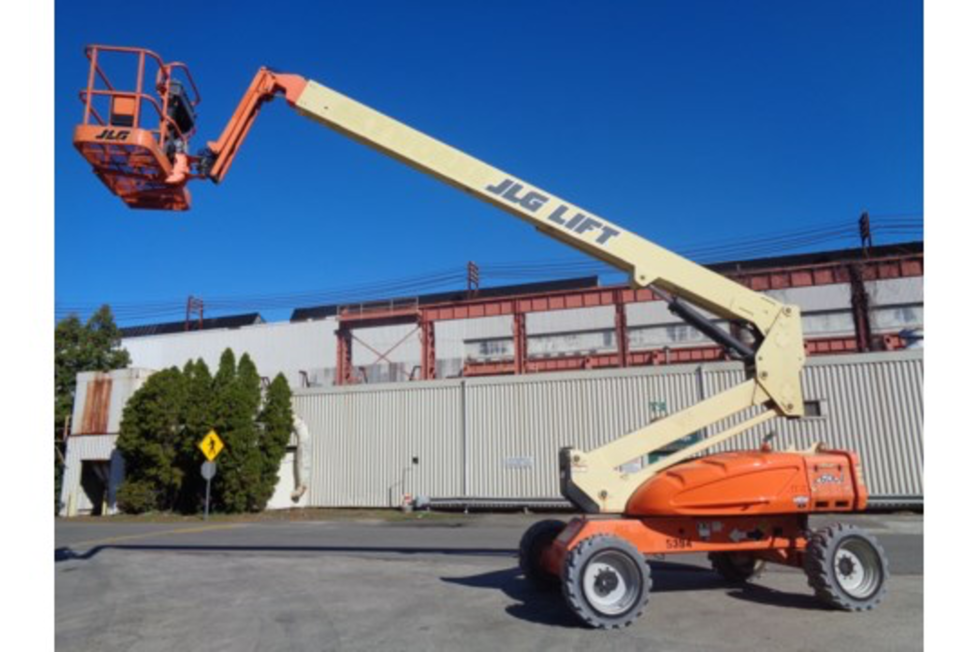 2011 JLG E600J 60ft Boom Lift - Image 5 of 8