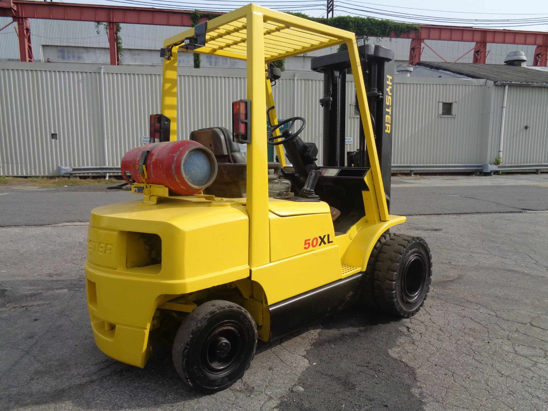 Hyster H50XL 5,000lb Forklift - Image 7 of 16