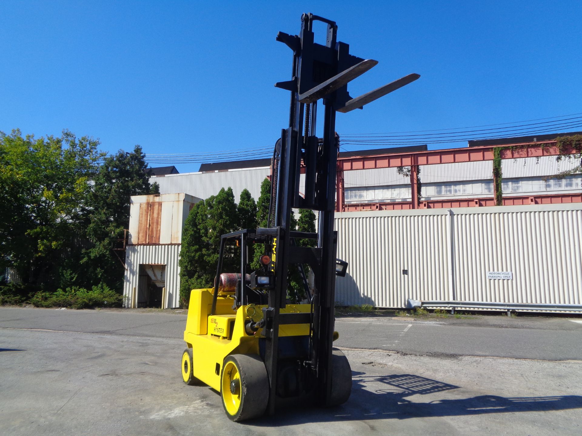 Hyster S155XL2 15500lb Forklift - Triple Mast - Image 16 of 16