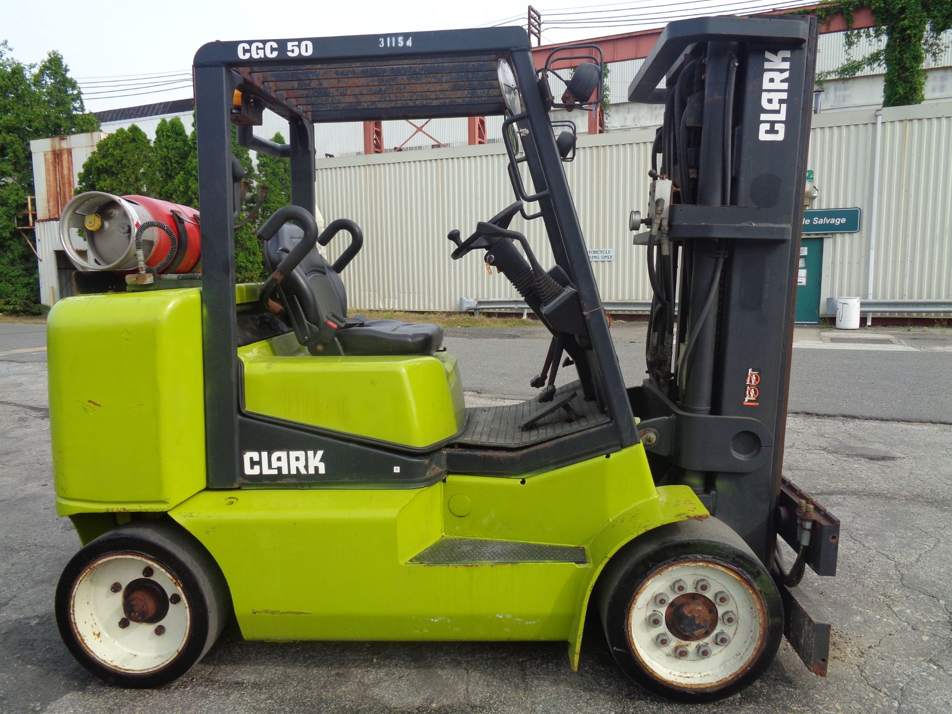 2014 Clark CGC50L 10,000lb Forklift