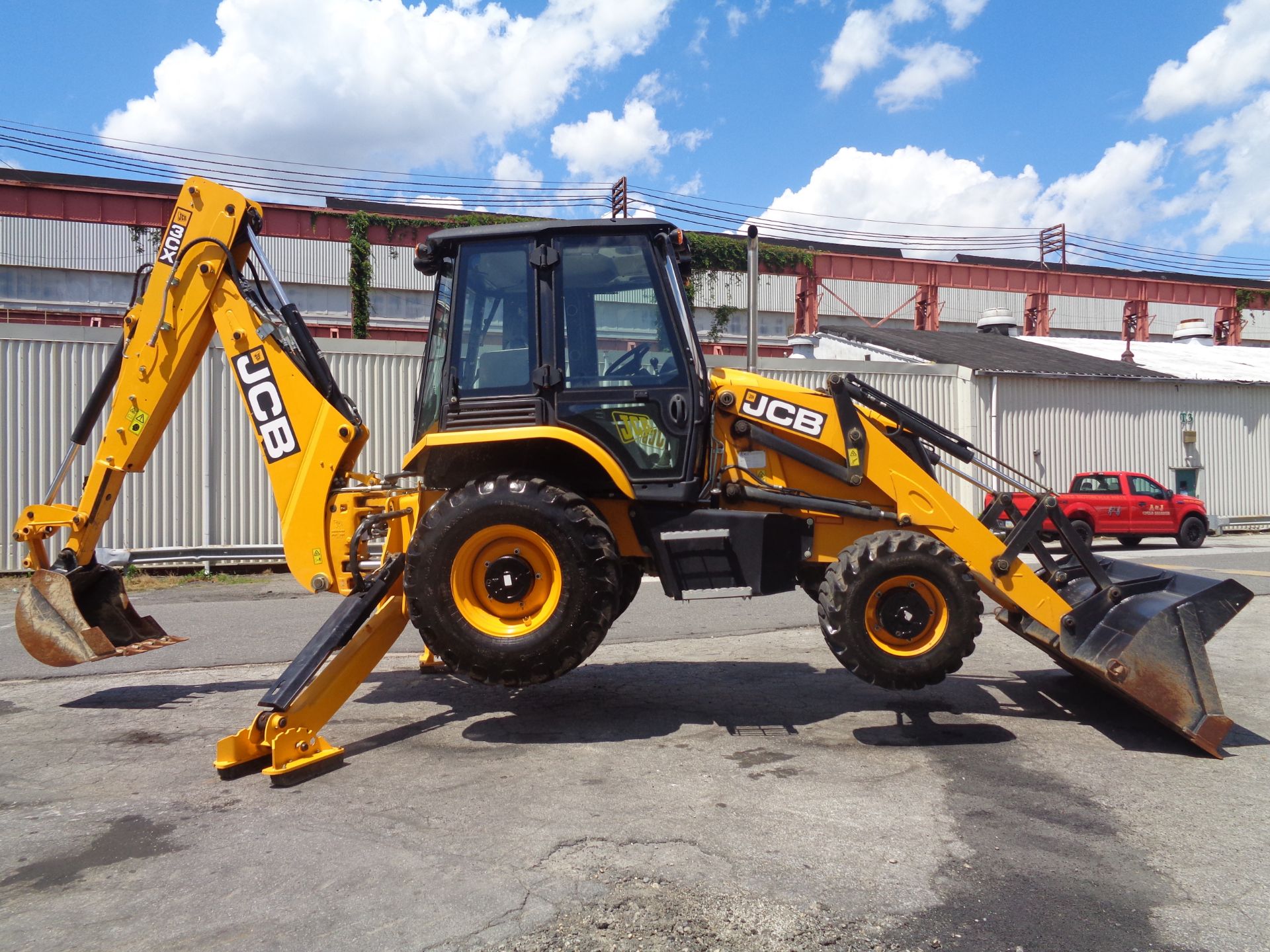 2018 JCB 3CXT 4x4 Backhoe - Only 161 Hours - Image 15 of 22