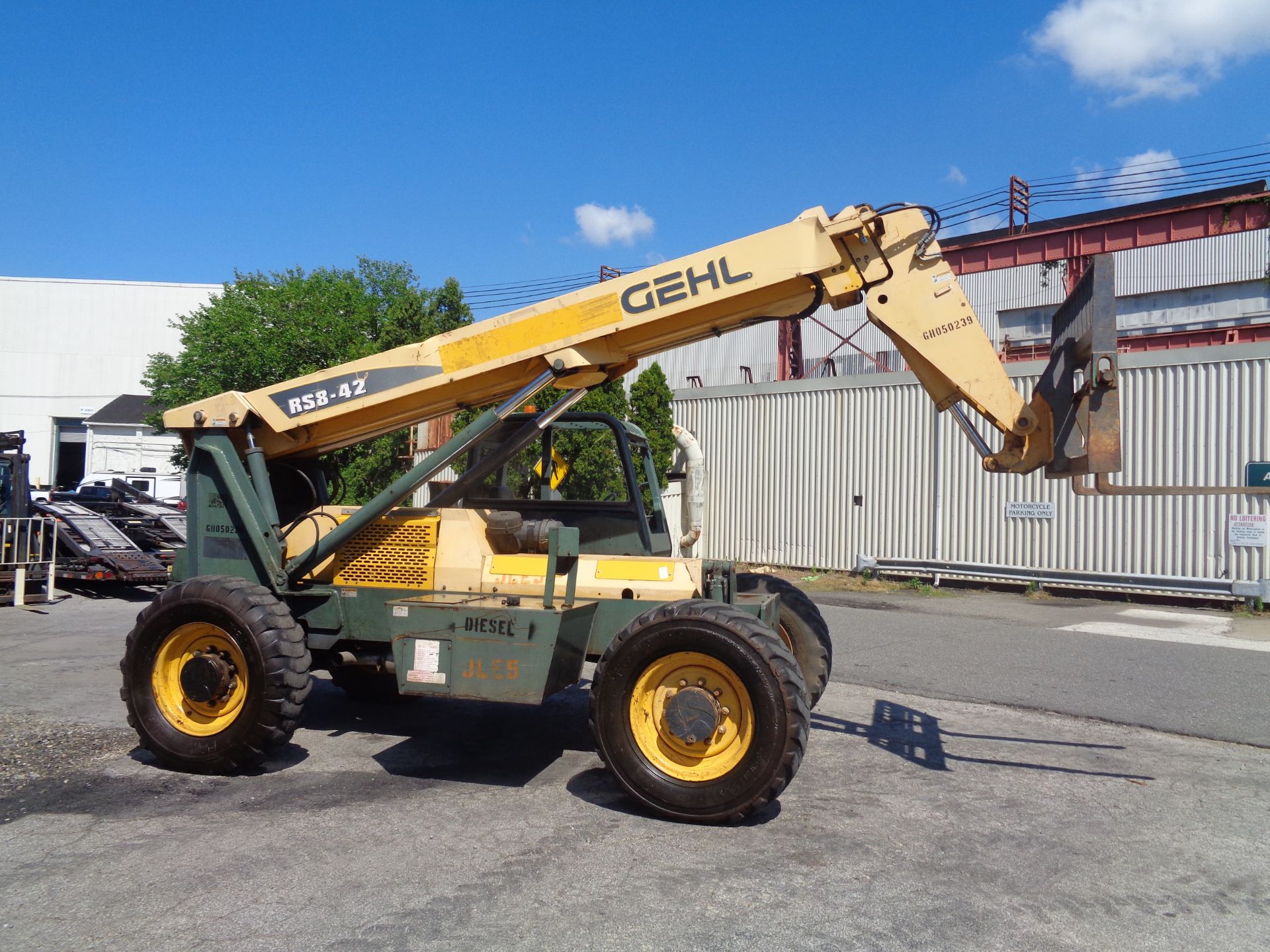 Gehl RS8-42 8,000lb Telecopic Forklift - Image 10 of 14