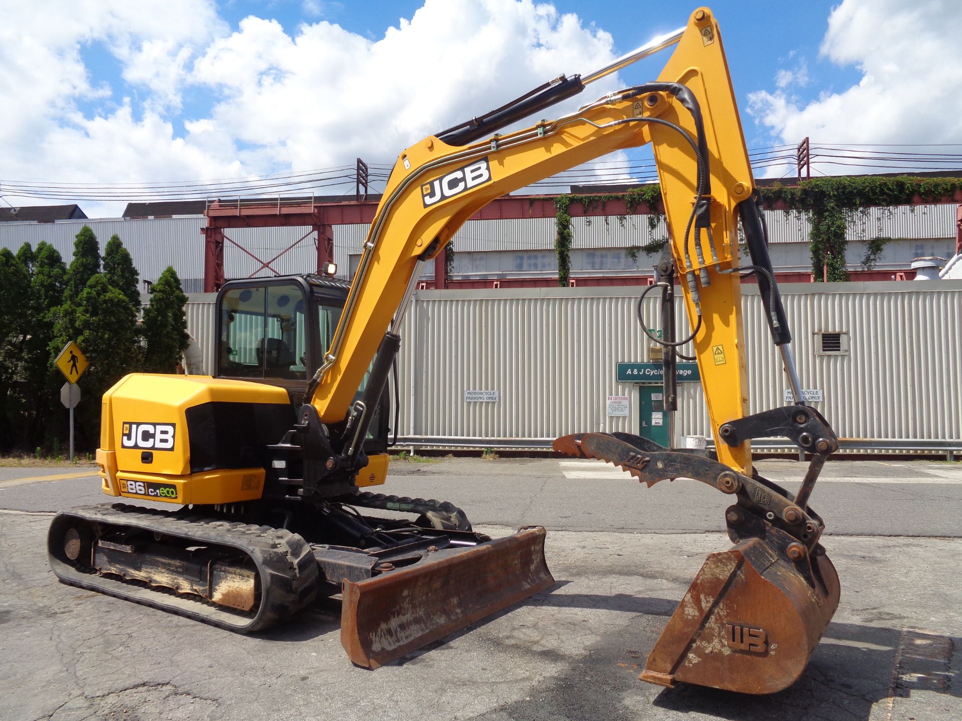 2016 JCB 86C-1 Midi Excavator Only 605 hours - Image 7 of 13