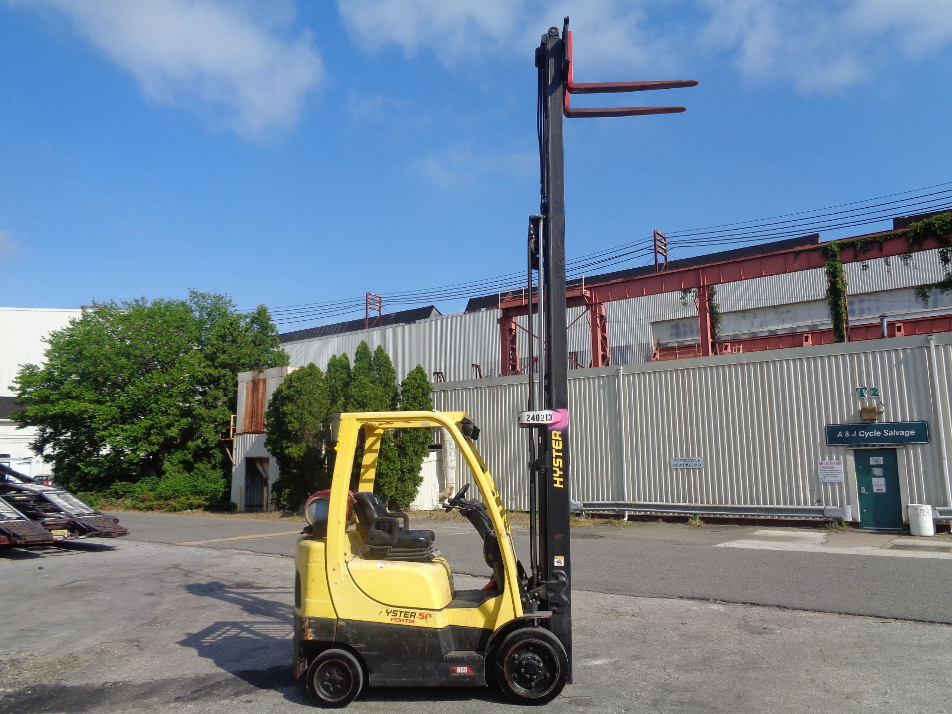 2015 Hyster S50FT 5,000 lb Forklift - Image 12 of 17