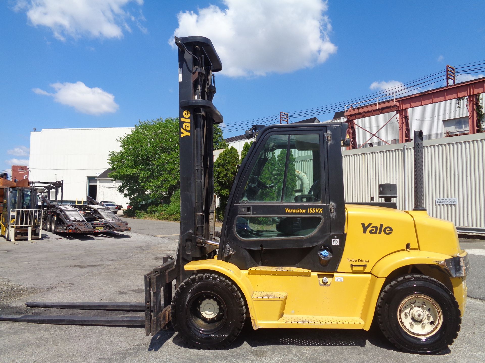 2016 Yale GDP155VXNTBV148 15,500 lb Forklift - Image 12 of 17