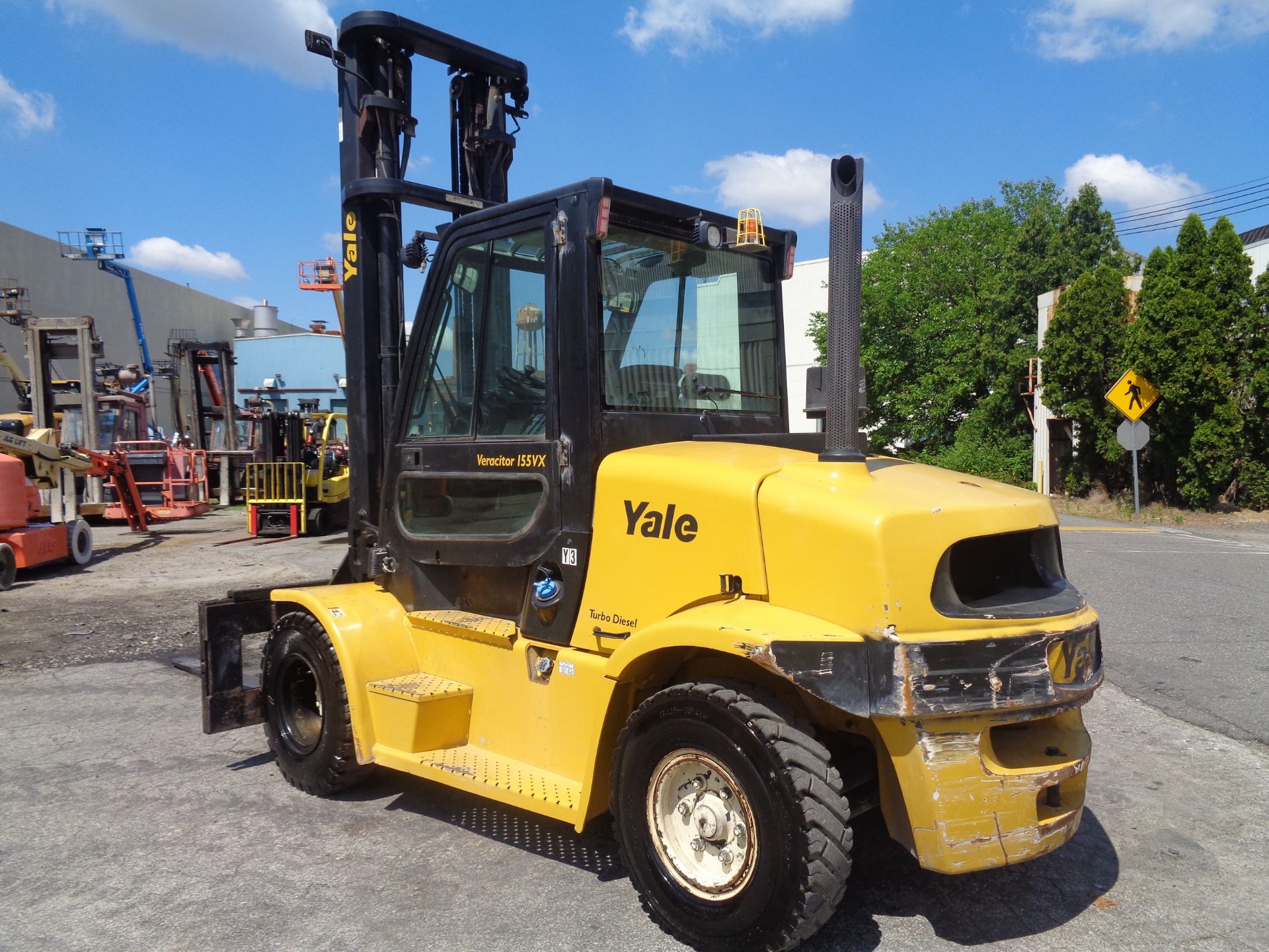 2016 Yale GDP155VXNTBV148 15,500 lb Forklift - Image 14 of 17