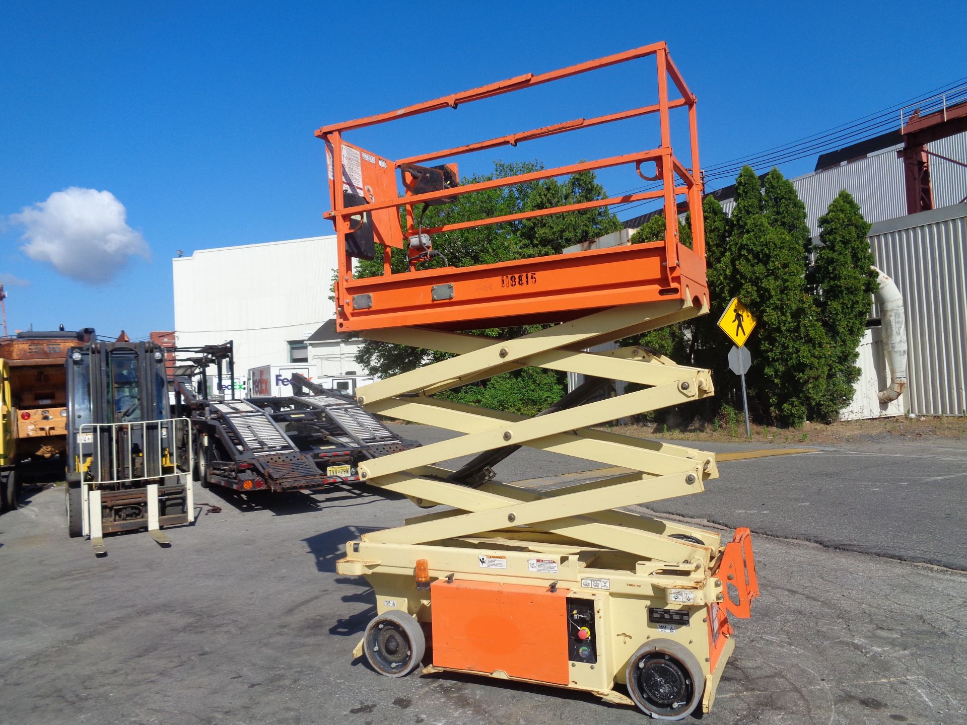 2015 JLG 1932RS 19ft Scissor Lift - Image 4 of 8