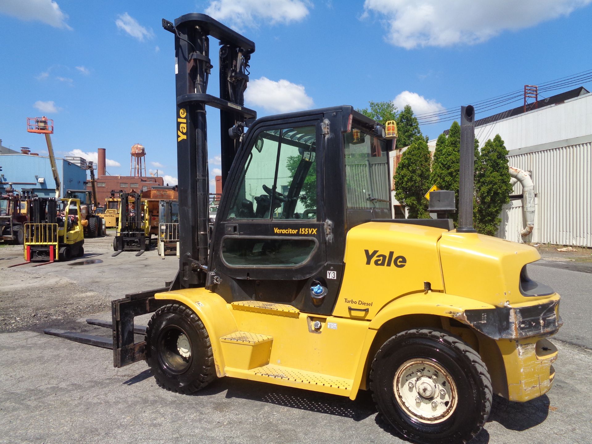 2016 Yale GDP155VXNTBV148 15,500 lb Forklift - Image 13 of 17