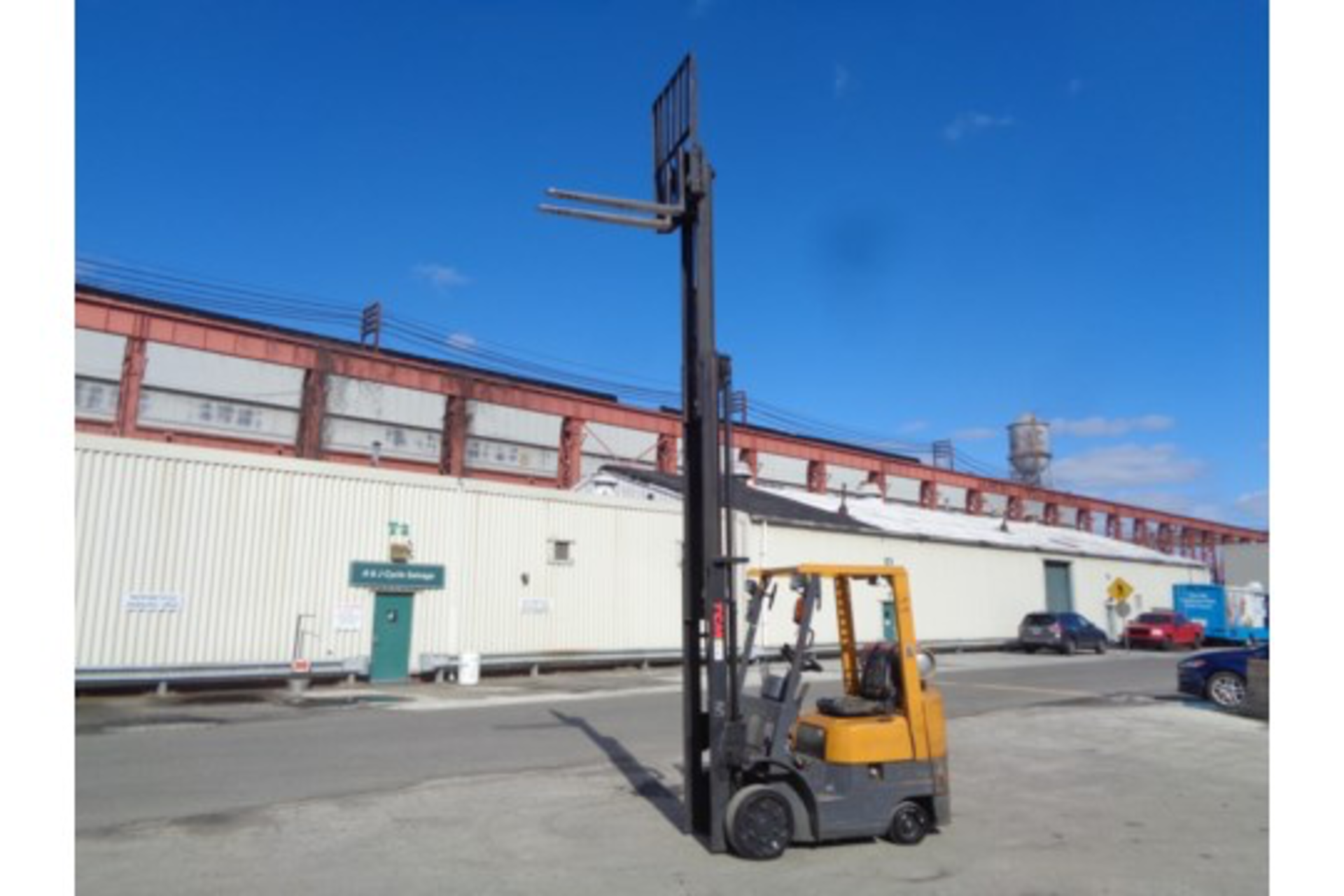 TCM FCG15F9 3,000lb Forklift - Image 11 of 16